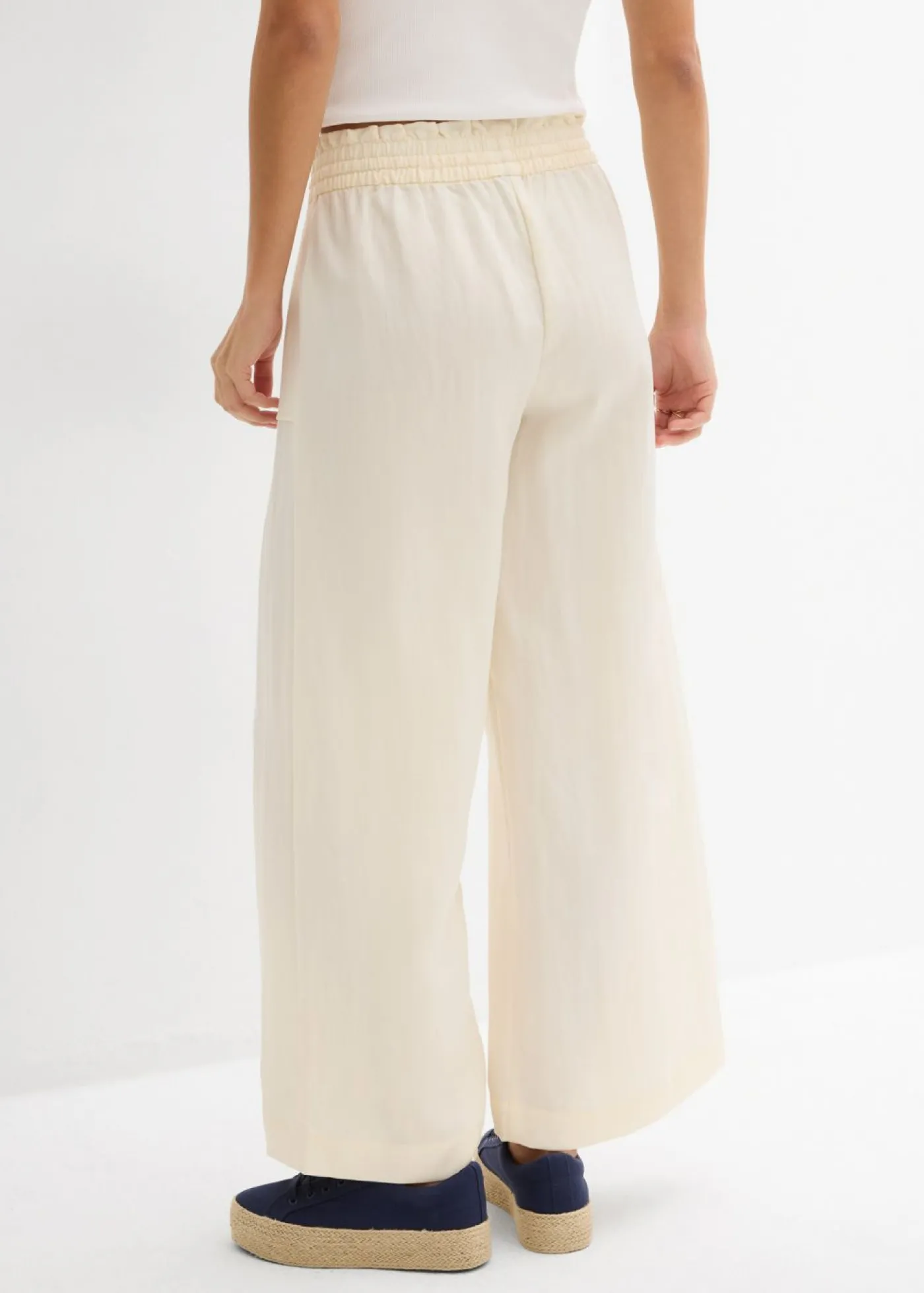 bonprix bonprix Pantalones>Culotte de mezcla de lyocell fluido Blanco-crema