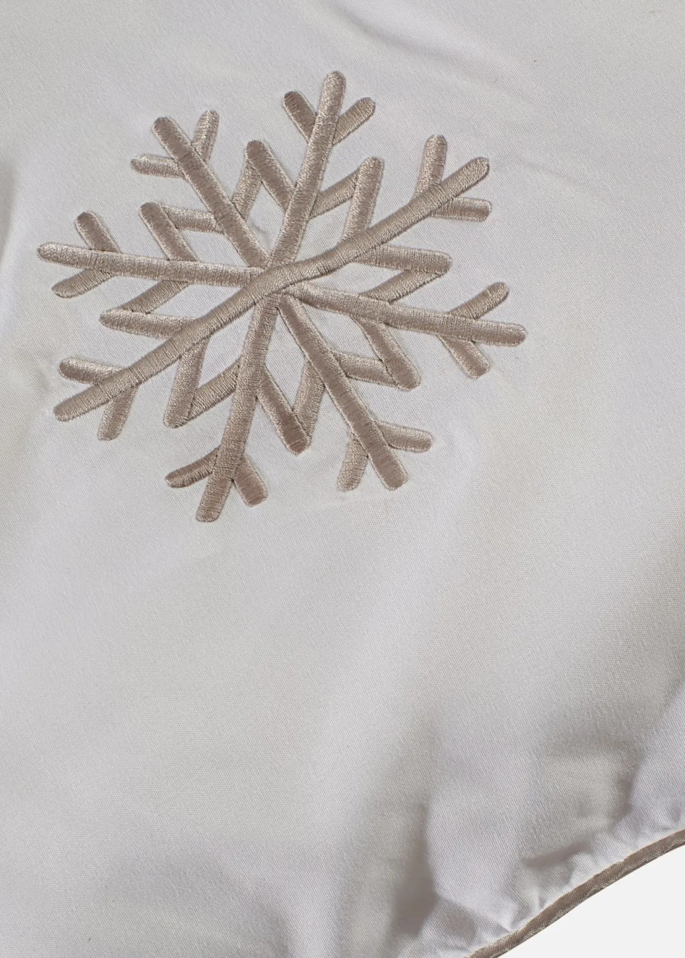 bonprix bonprix Muebles De Dormitorio·Edredones|Colchas Y Edredones>Edredón grueso con tacto de plumón y copos de nieve Blanco