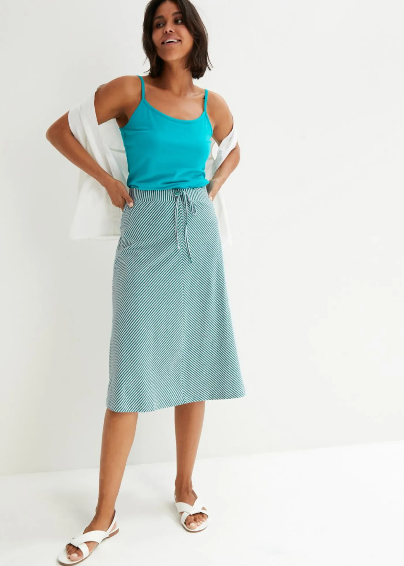 bonprix bonprix Faldas>Falda de punto con rayas y largo hasta la rodilla verde caña-blanco con rayas