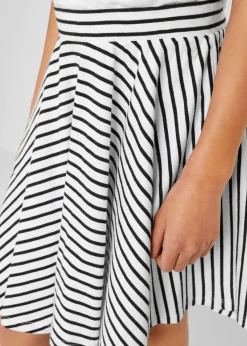 bonprix bonprix Ropa 9 A 16 Años·Faldas|Ropa 9 A 16 Años·Packs De Ropa><noscript><img width=