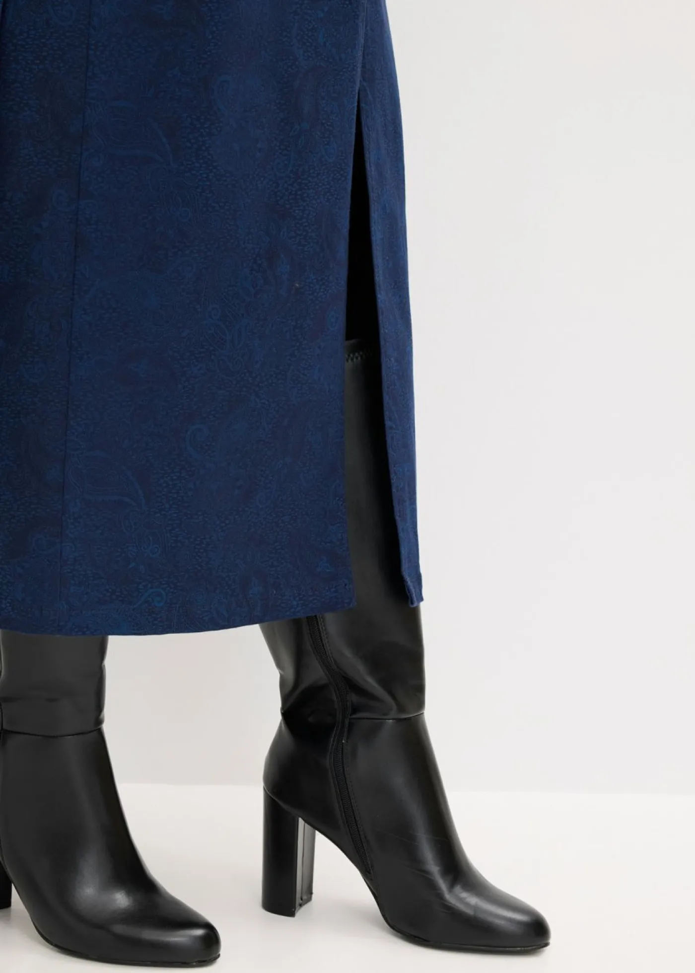 bonprix bonprix Faldas>Falda elástica de algodón Azul marino-índigo claro