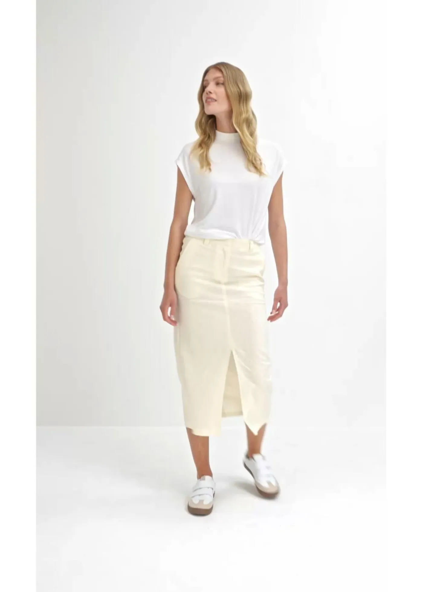 bonprix bonprix Faldas>Falda midi de mezcla de lino vaporosa Blanco-crema