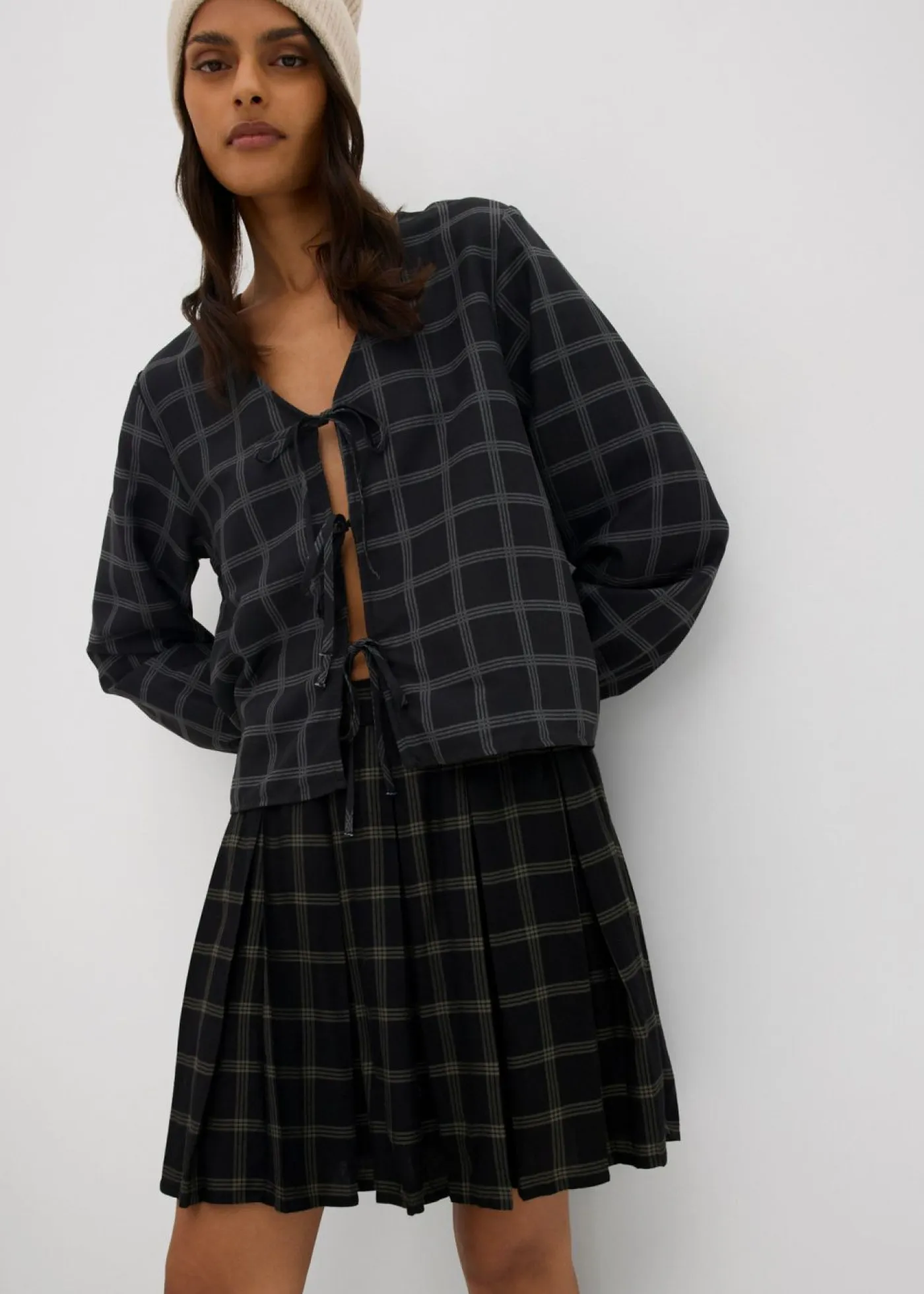 bonprix bonprix Pantalones>Falda pantalón de viscosa fluida negro-verde grisáceo a cuadros