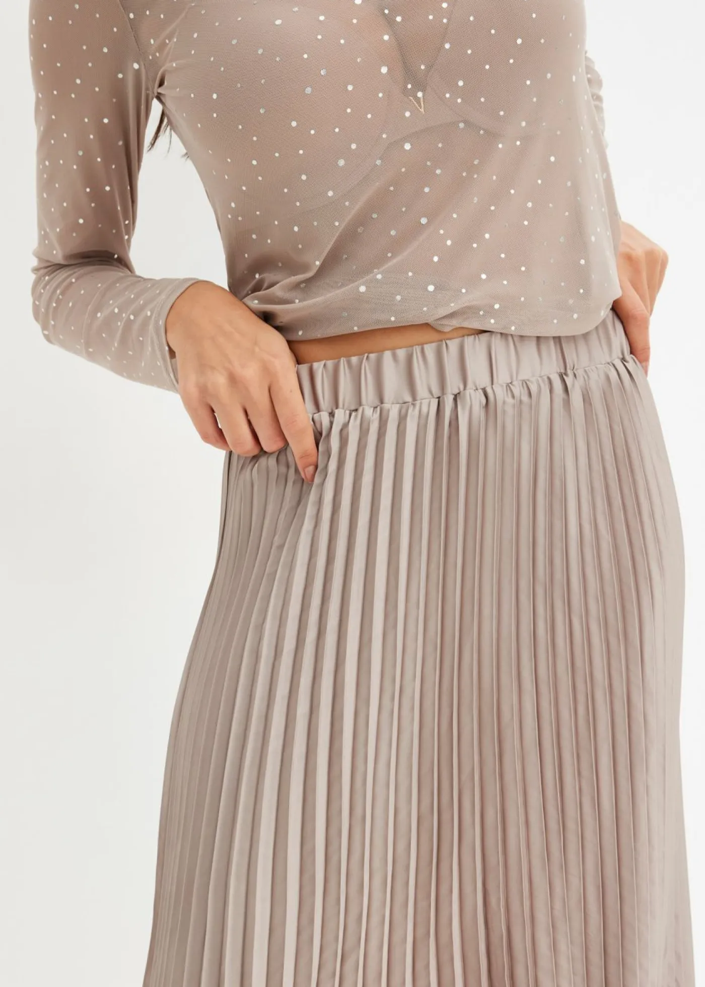 bonprix bonprix Faldas>Falda plisada de satén fino Piedra