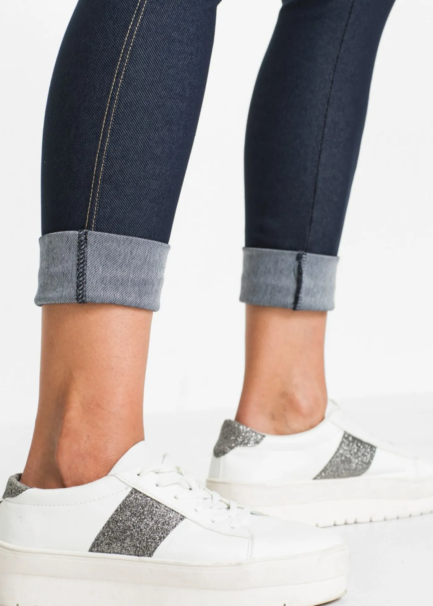 bonprix bonprix Pantalones>Jeggins con bajo vuelto azul lavado a la piedra