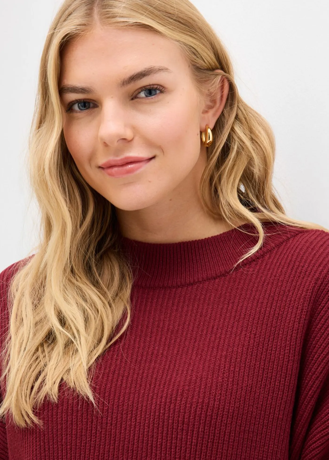 bonprix bonprix Jerséis|Ropa De Punto>Jersey con corte boxy de mezcla de viscosa suave Rojo rubí