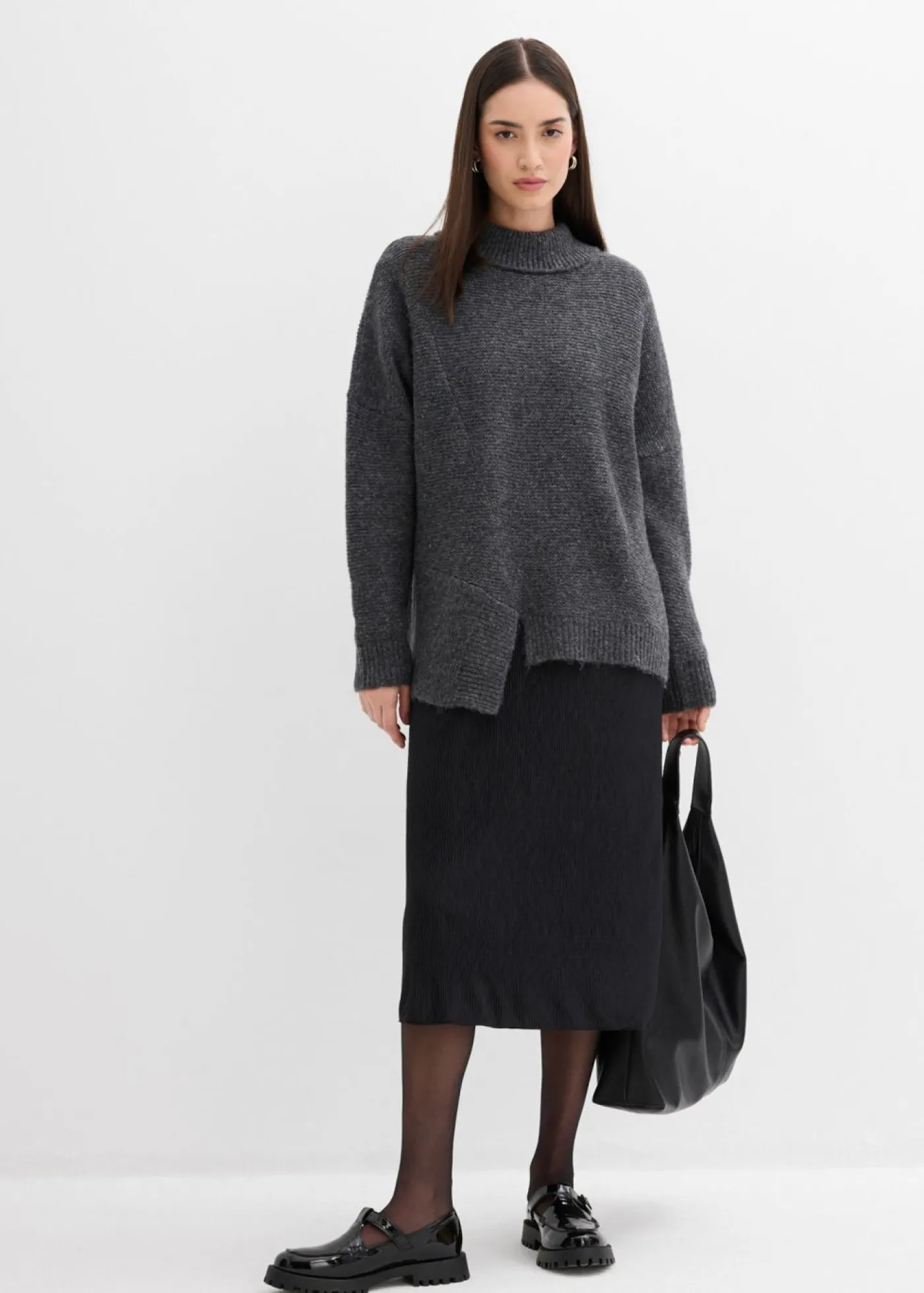 Mujer bonprix bonprix Jersey con dobladillo asimétrico y contenido de lana