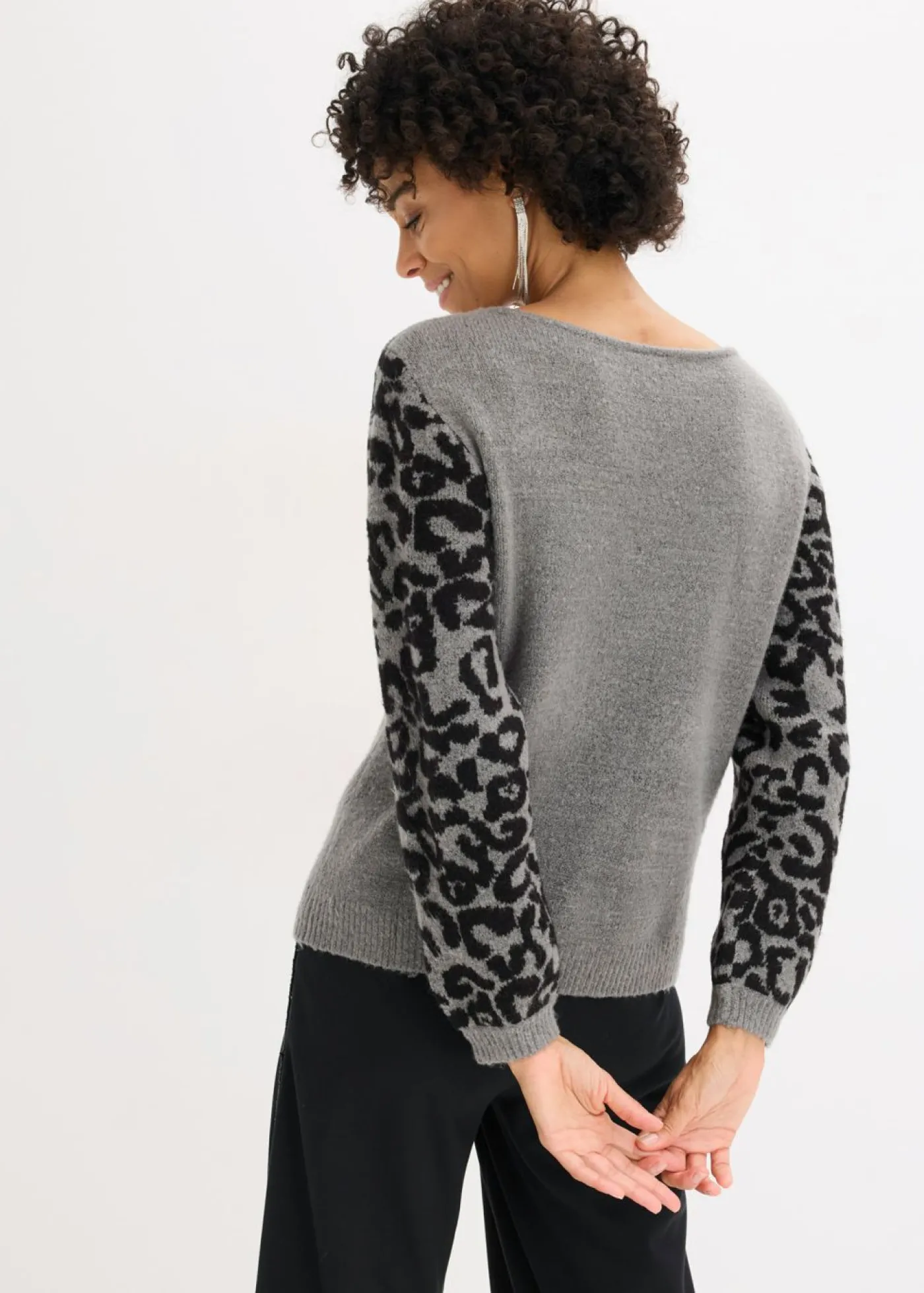 bonprix bonprix Jerséis|Ropa De Punto>Jersey con estampado de leopardo estampado leo gris jaspeado/negro