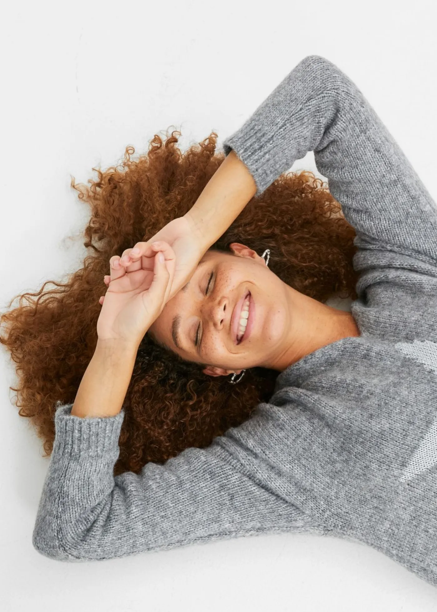 bonprix bonprix Jerséis|Ropa De Punto>Jersey con estrellas Gris jaspeado