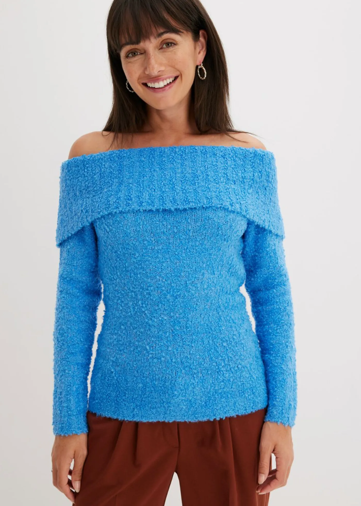 bonprix bonprix Jerséis>Jersey con hombros al descubierto azul brillante