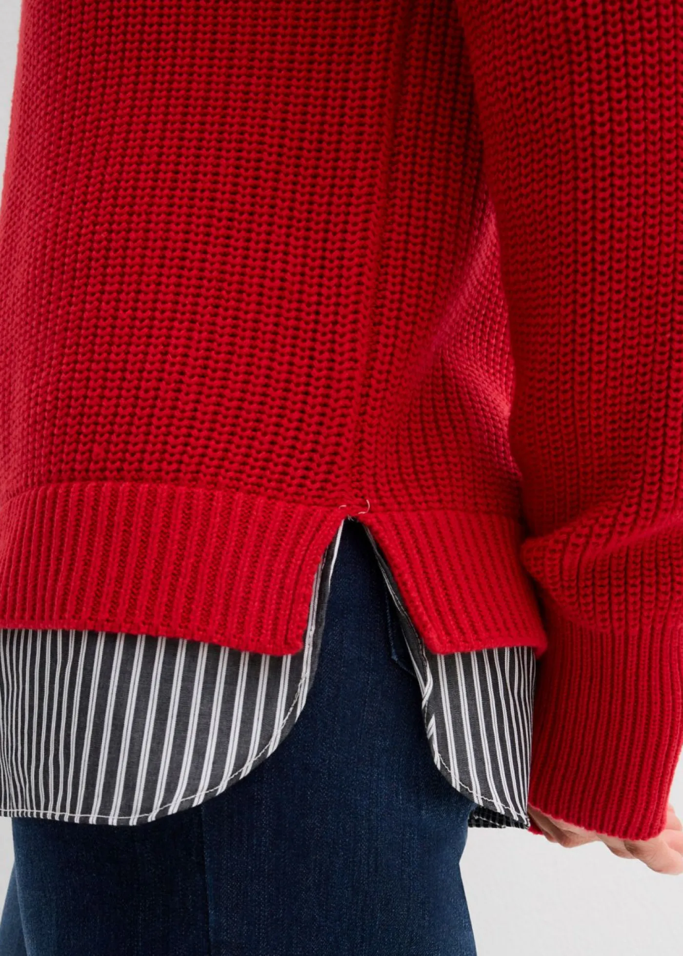 bonprix bonprix Jerséis|Ropa De Punto>Jersey con inserto de blusa rojo lava-blanco-gris sombra