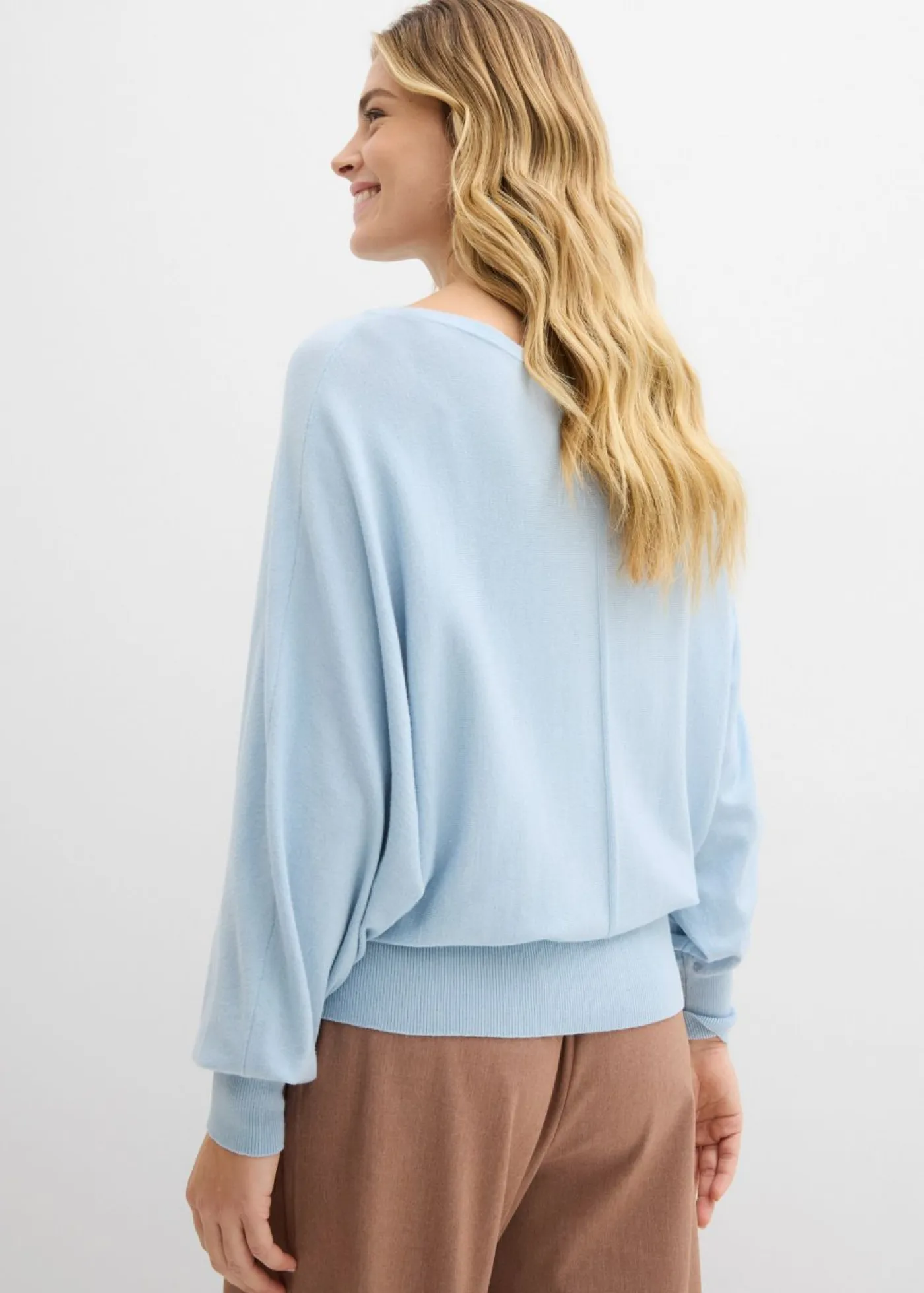 bonprix bonprix Jerséis|Ropa De Punto>Jersey con mangas murciélago azul pálido