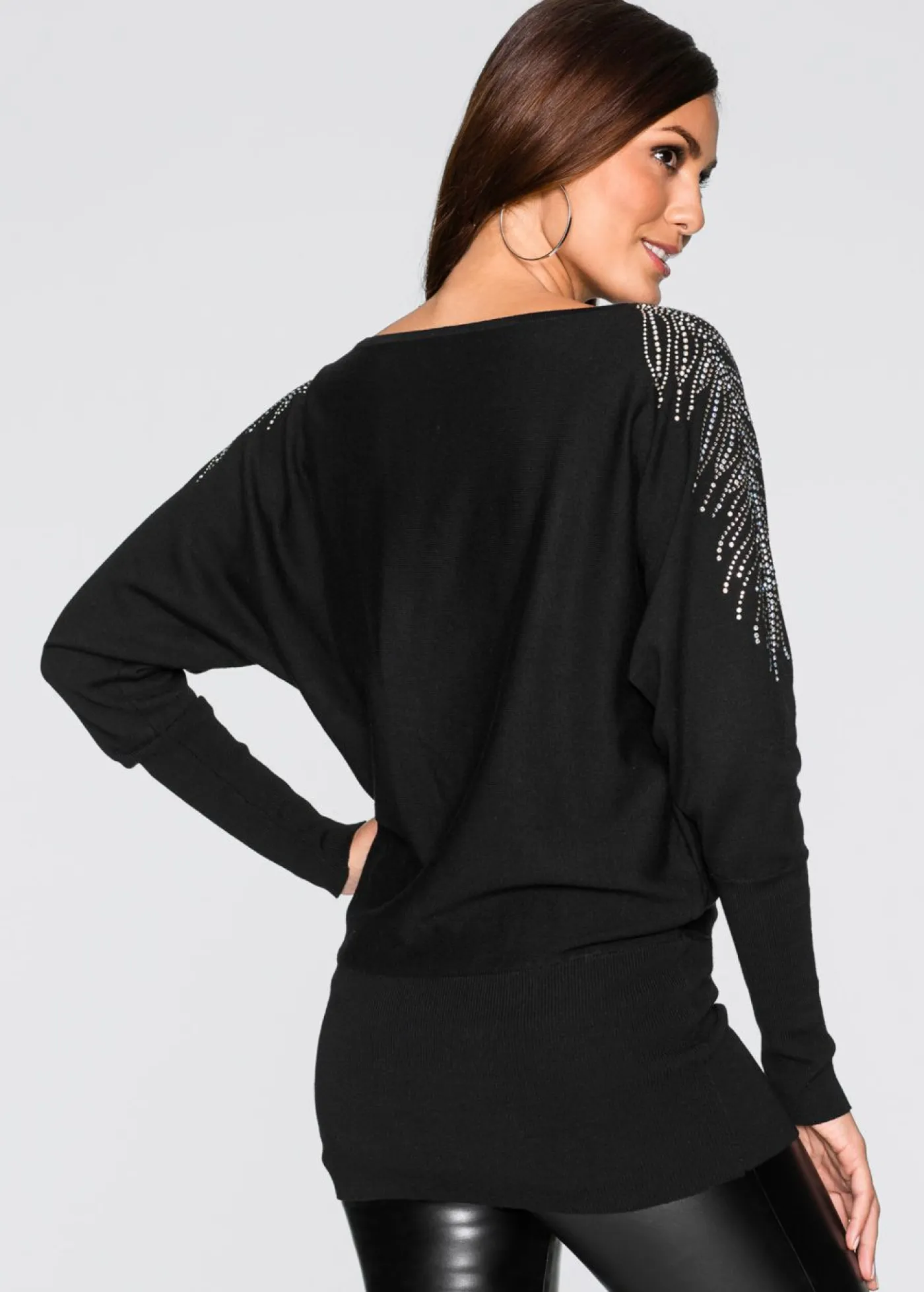 Mujer bonprix bonprix Jersey con strass en los hombros