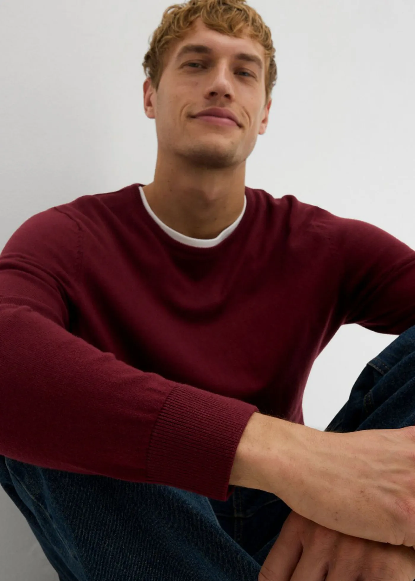 bonprix bonprix Básicos En Rebajas|Jerséis Y Cárdigans>Jersey de punto fino con lana merina de calidad mora oscuro