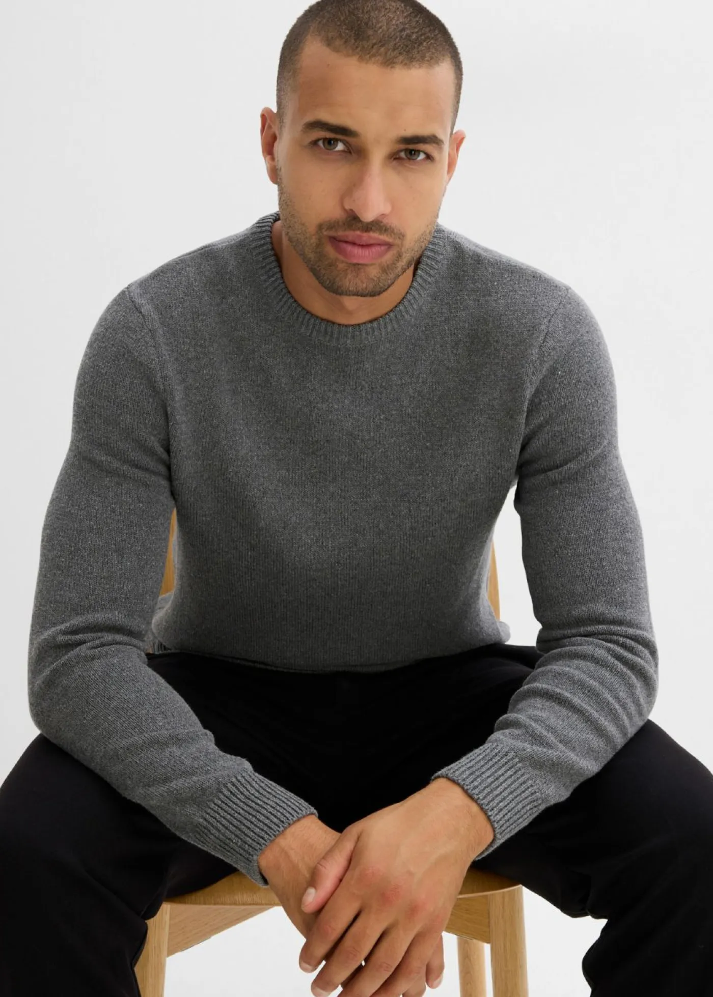 bonprix bonprix Básicos En Rebajas|Jerséis Y Cárdigans>Jersey de punto fino con algodón reciclado Gris jaspeado