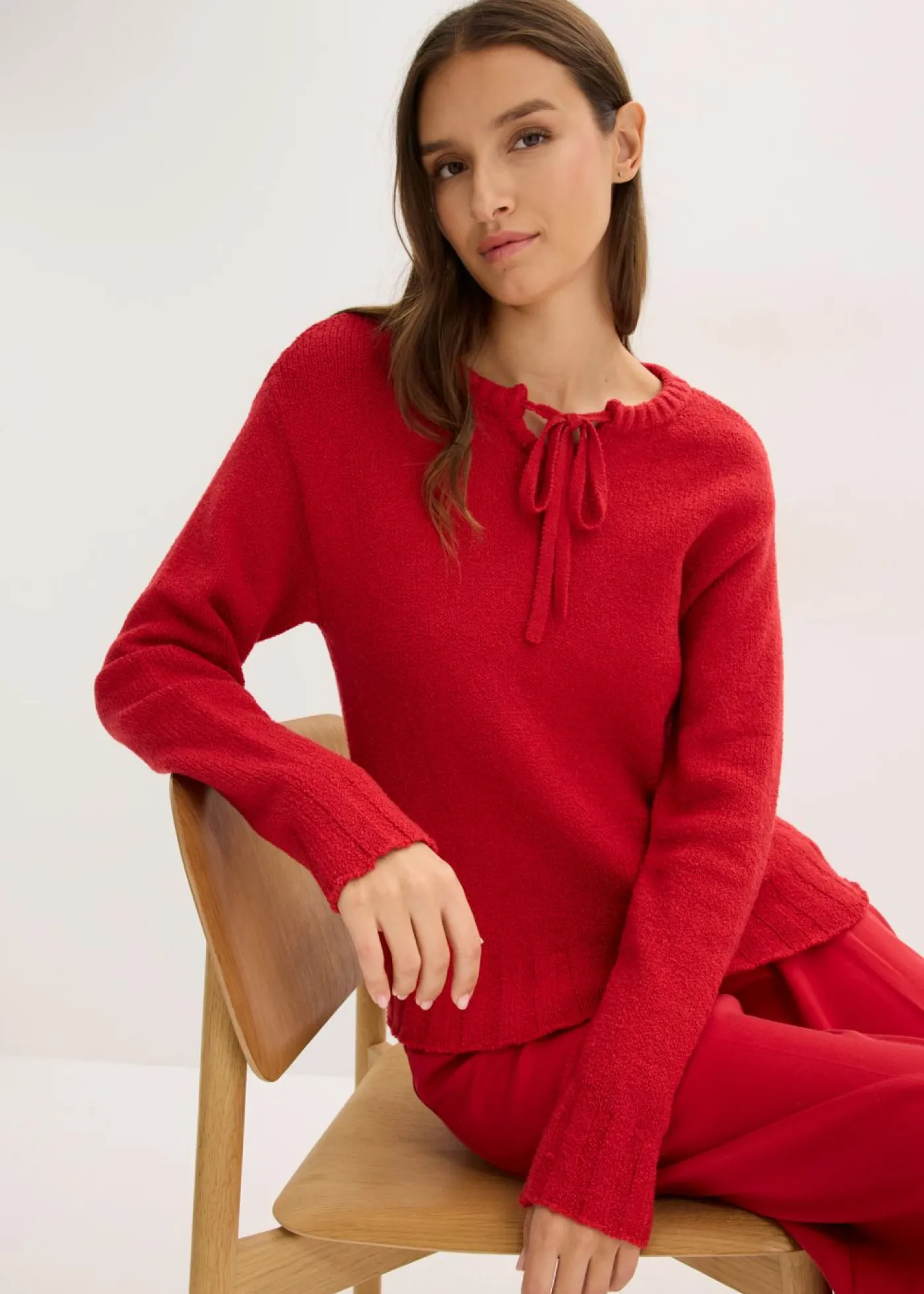 bonprix bonprix Jerséis|Ropa De Punto>Jersey de punto grueso con cordón rojo cayena