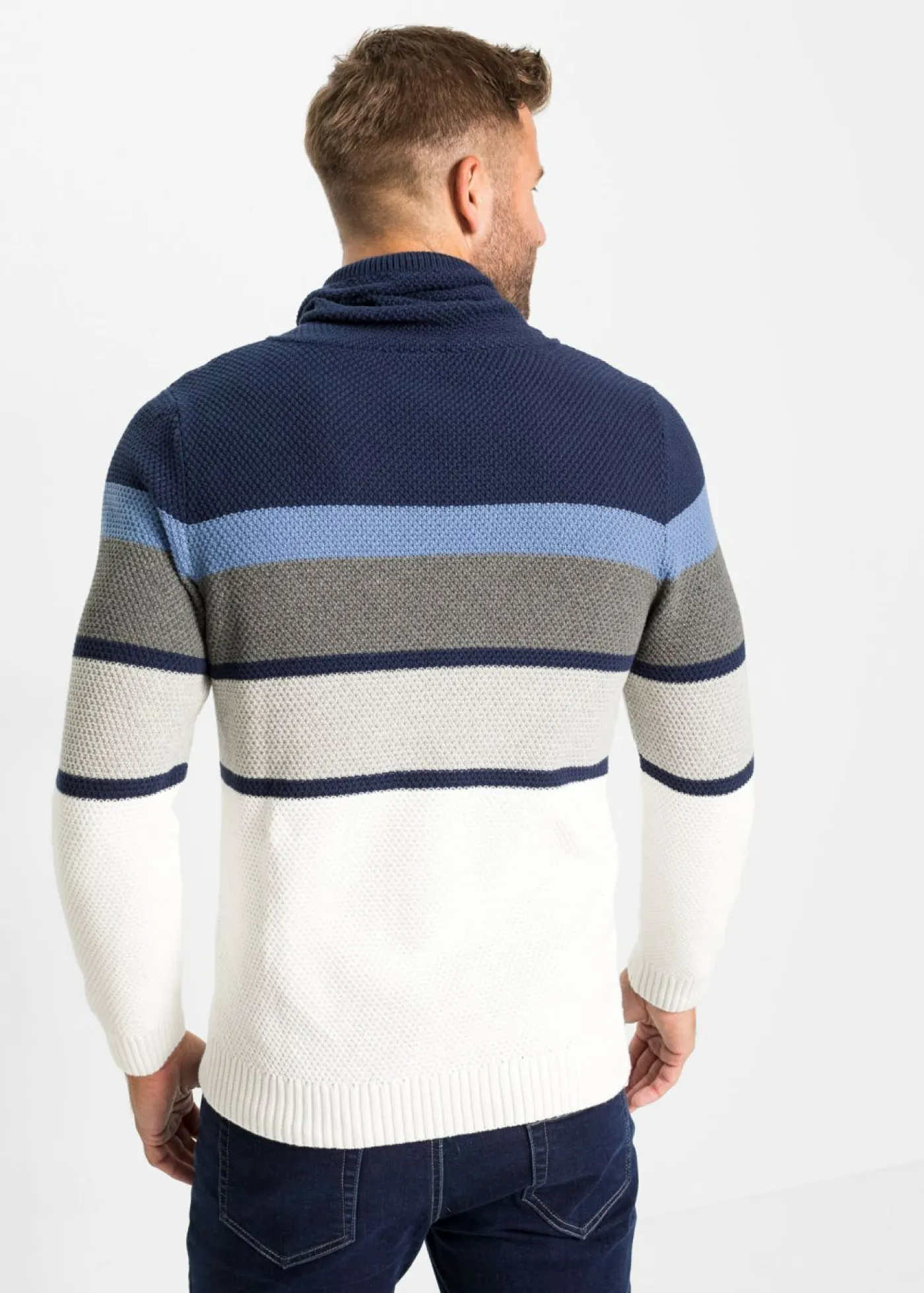 bonprix bonprix Jerséis Y Cárdigans>Jersey de punto grueso de algodón puro con cuello azul marino / crema suave rayas horizontales