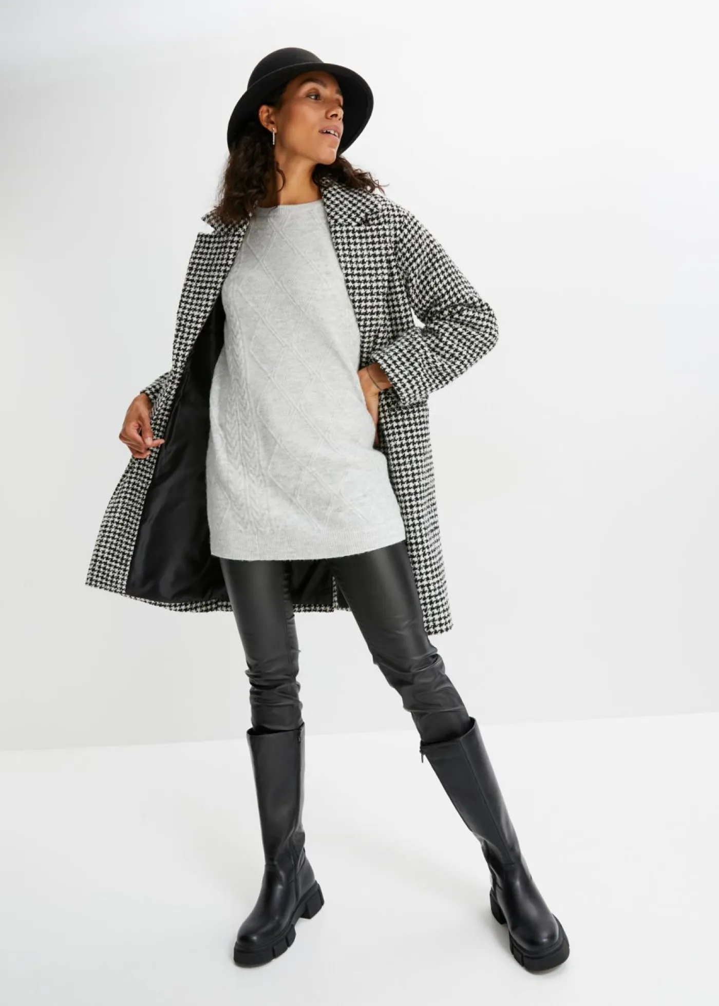 bonprix bonprix Jerséis|Ropa De Punto>Jersey holgado con patrón trenzado Gris claro jaspeado