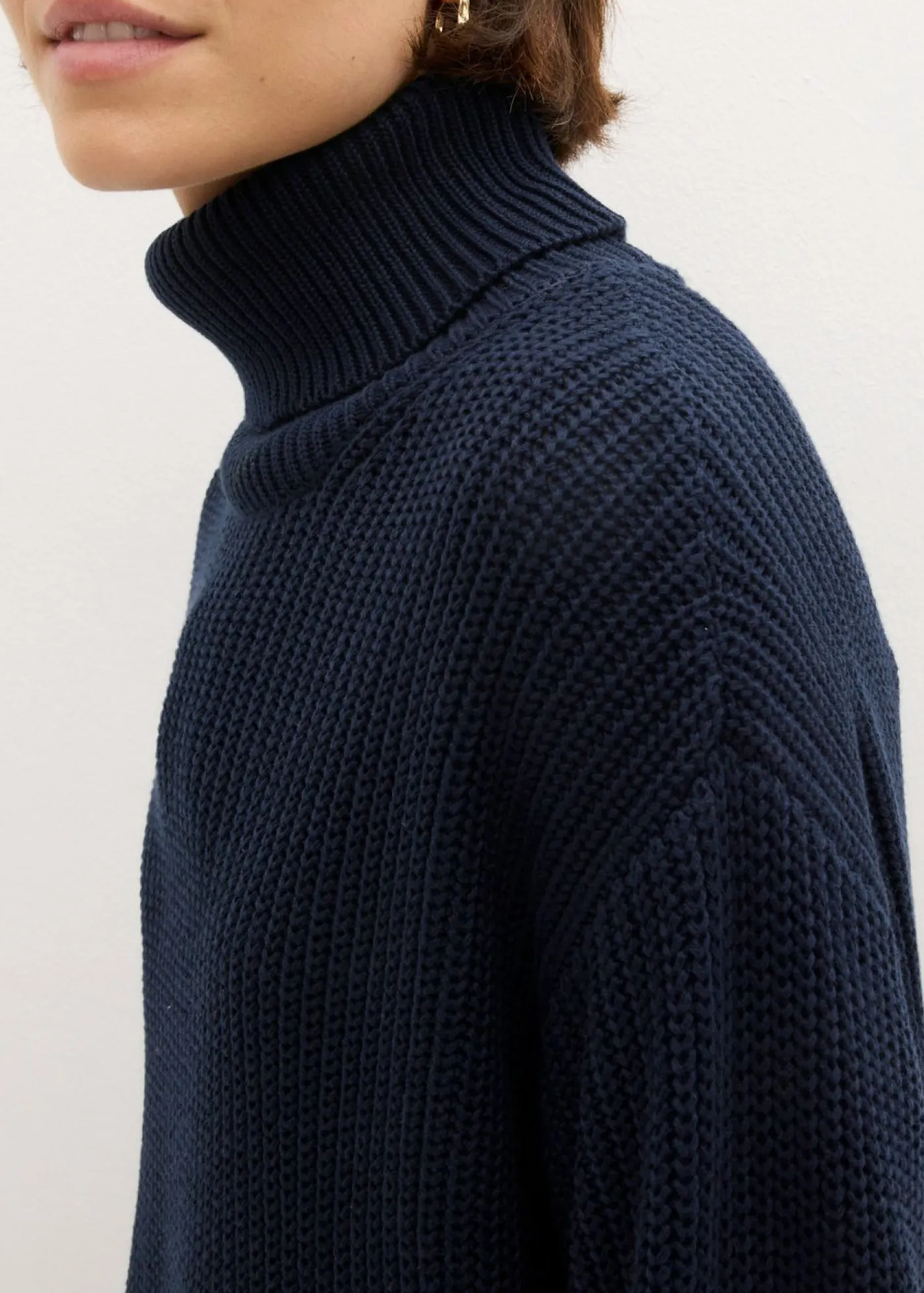 bonprix bonprix Jerséis|Ropa De Punto>Jersey holgado de cuello vuelto de mezcla de algodón Azul marino