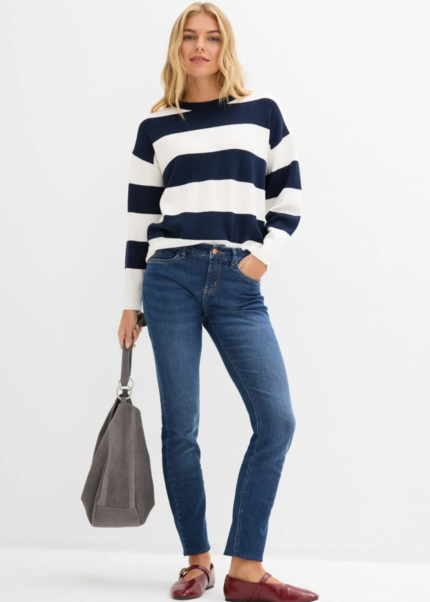 bonprix bonprix Jerséis|Ropa De Punto>Jersey holgado de mezcla de viscosa suave Blanco lana-azul marino con rayas