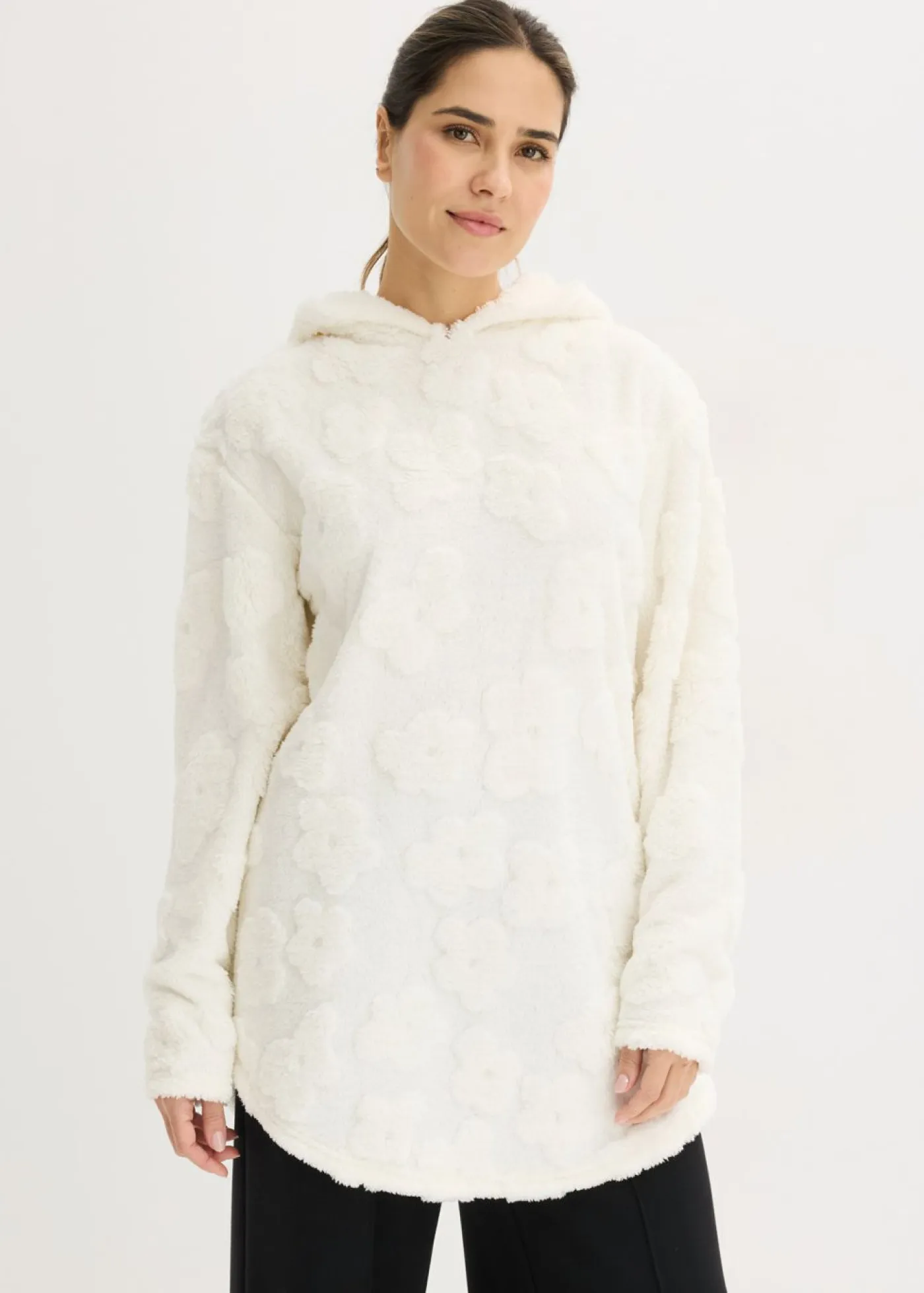 Mujer bonprix bonprix Jersey largo con corte holgado y estampado de corazones