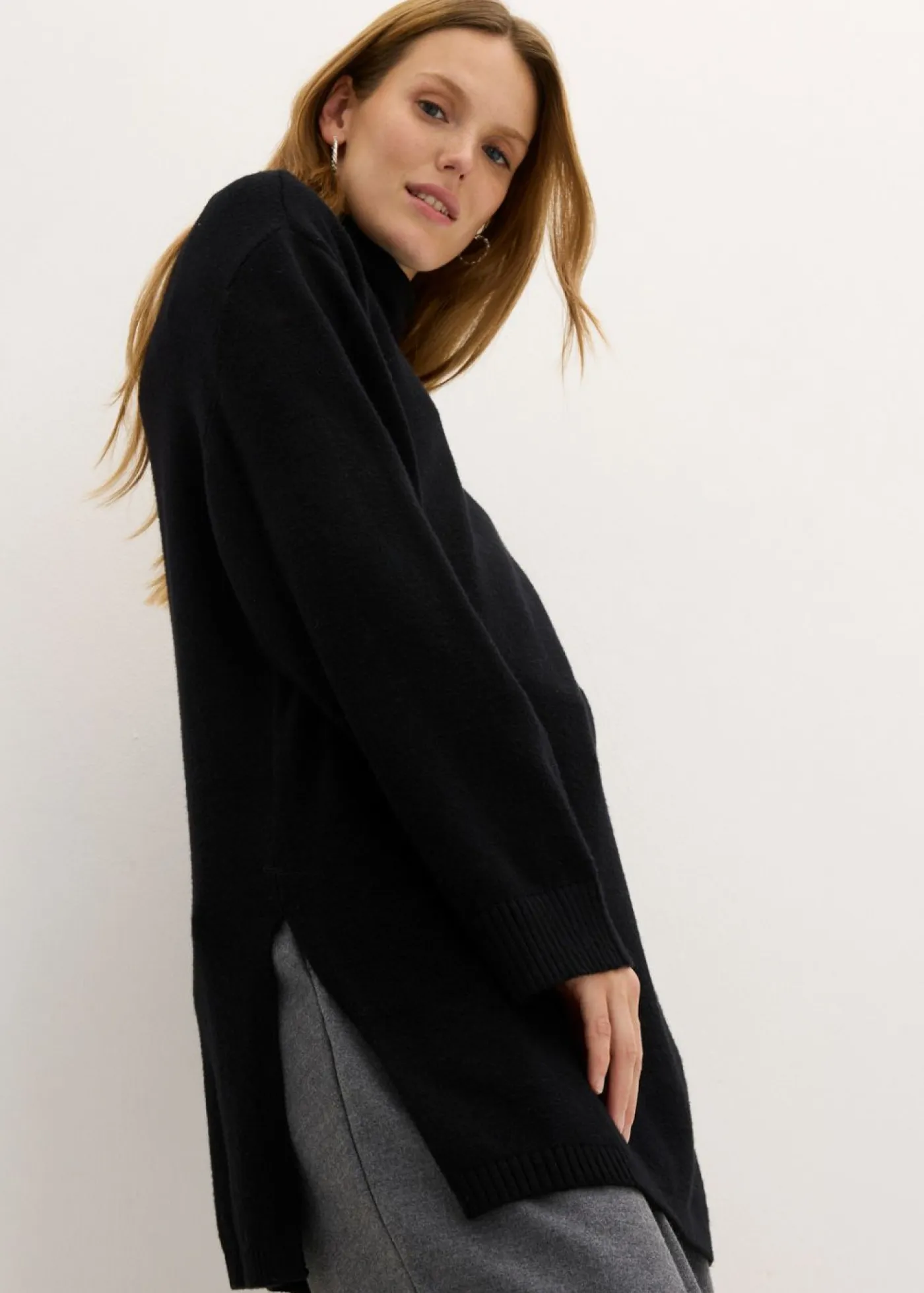 bonprix bonprix Jerséis|Ropa De Punto>Jersey largo de punto fino con aberturas laterales en mezcla de viscosa Negro