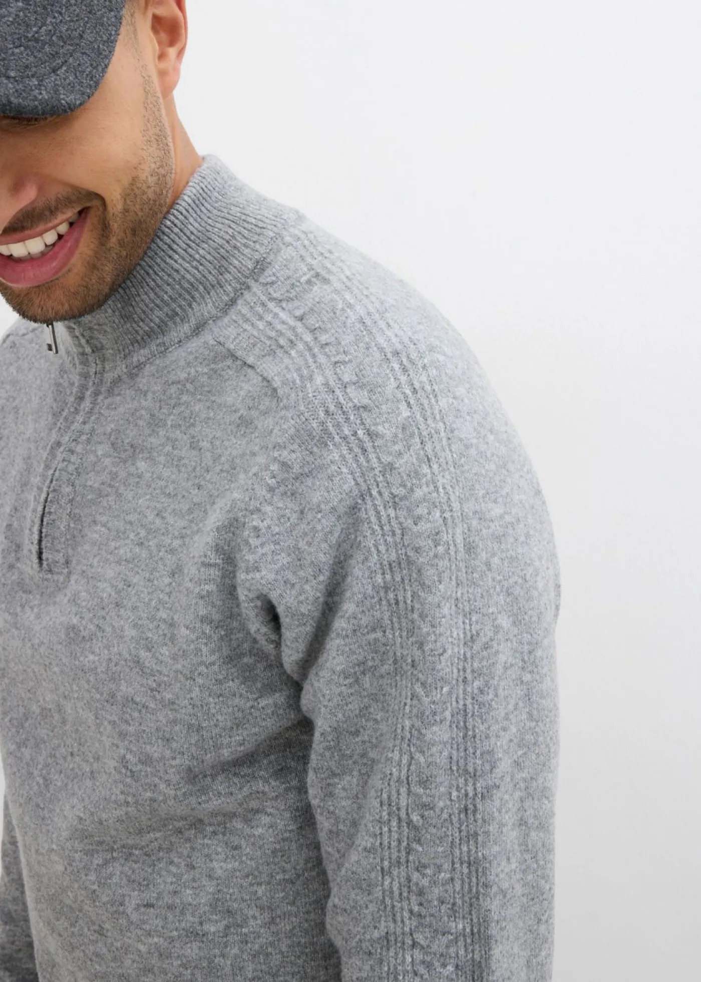 bonprix bonprix Jerséis Y Cárdigans>Jersey troyer de punto fino con contenido de lana Gris jaspeado