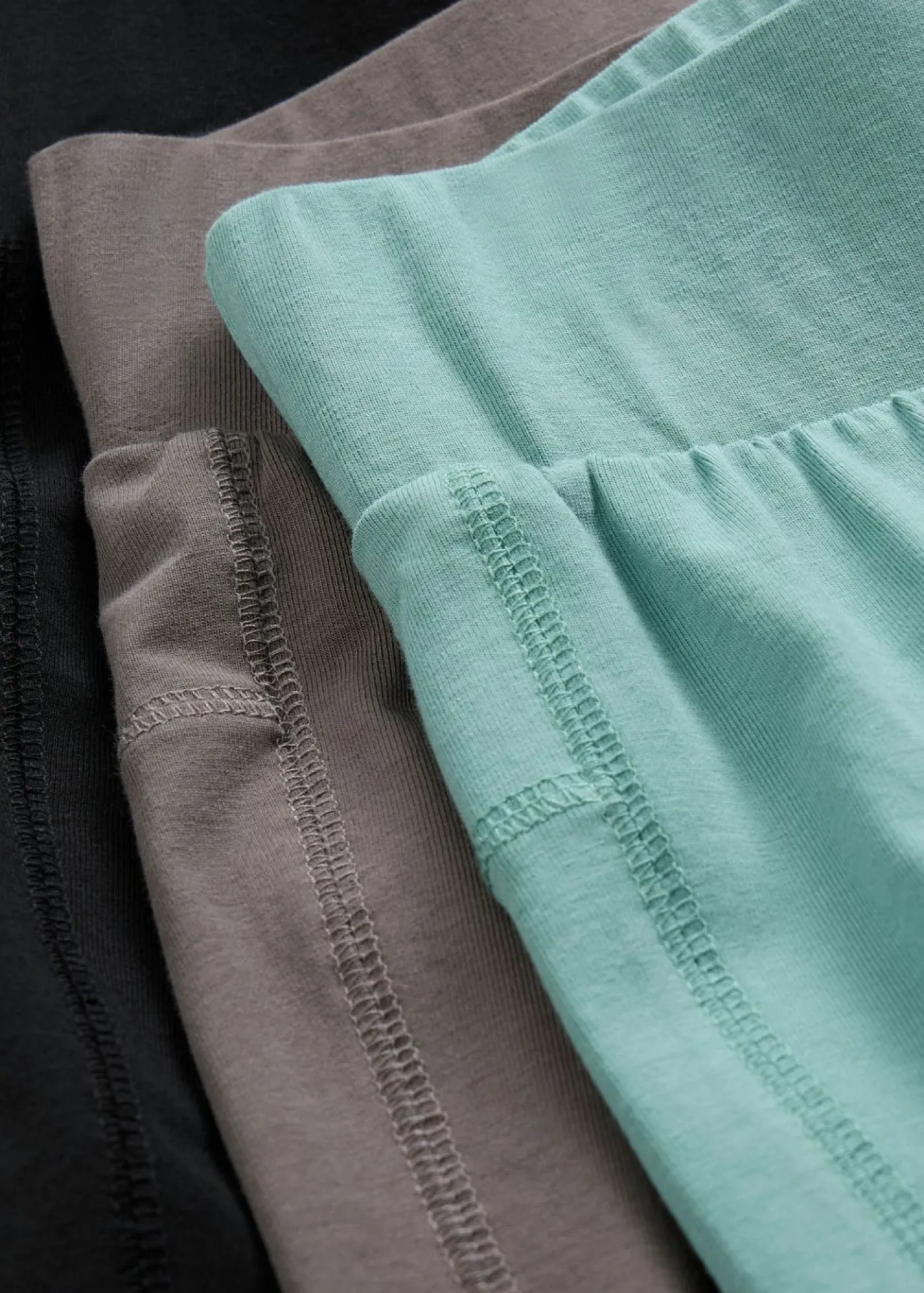 Niños bonprix bonprix Leggings confeccionados con mezcla de algodón ecológico elástico (3 unidades)