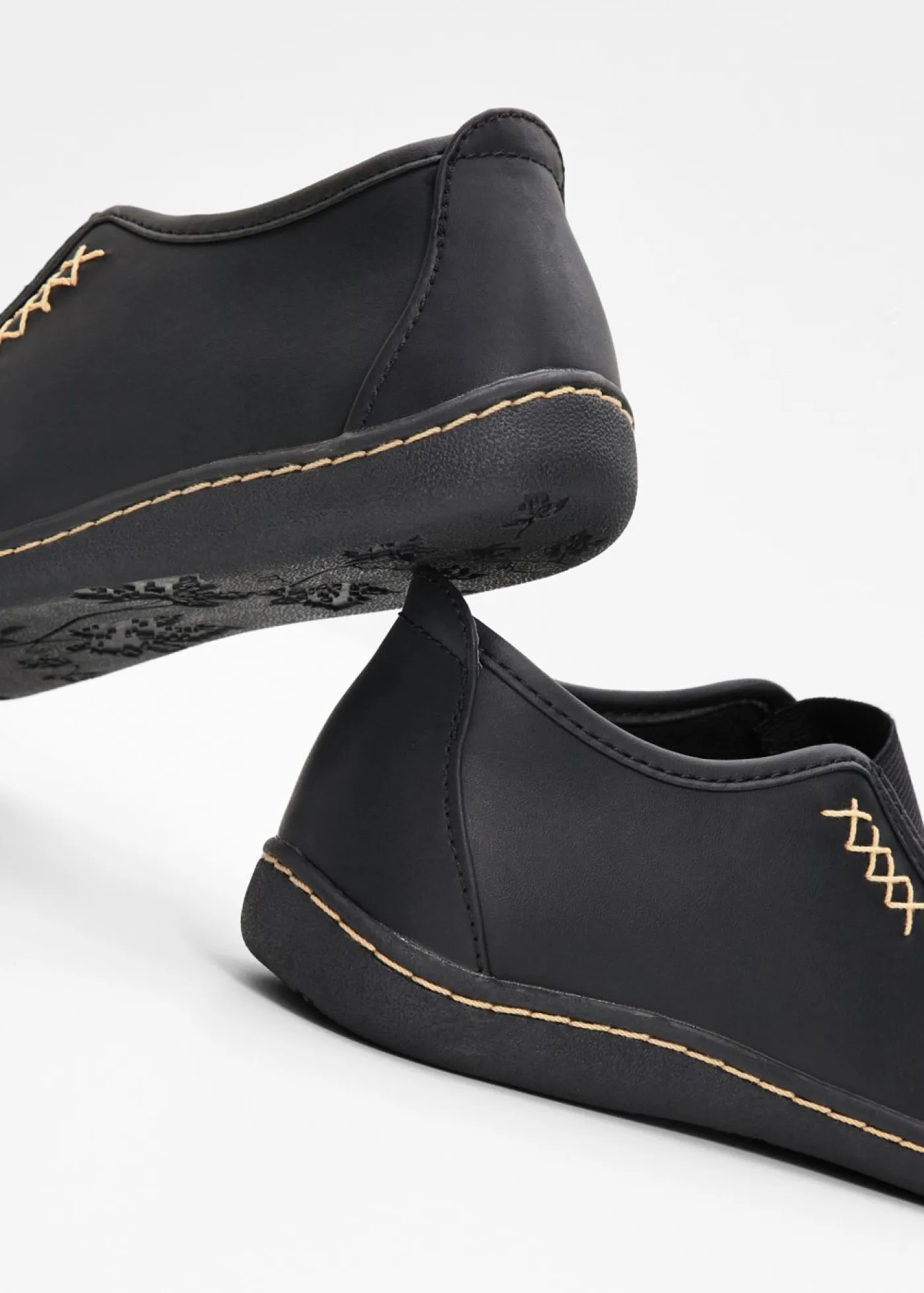 bonprix bonprix Tendencias·Zapatos Veganos|Zapatos Primavera-Verano>Manoletinas Negro