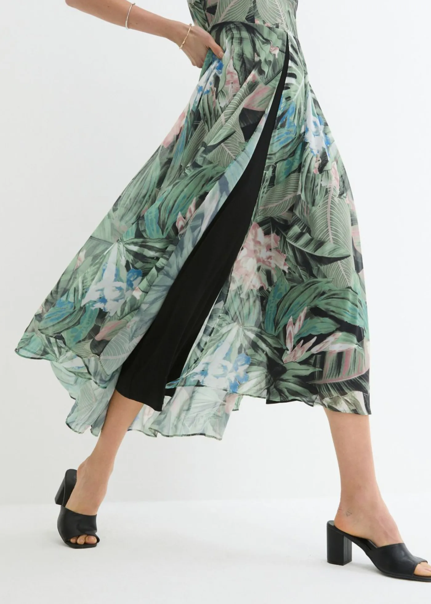 bonprix bonprix Monos>Mono oliva - negro