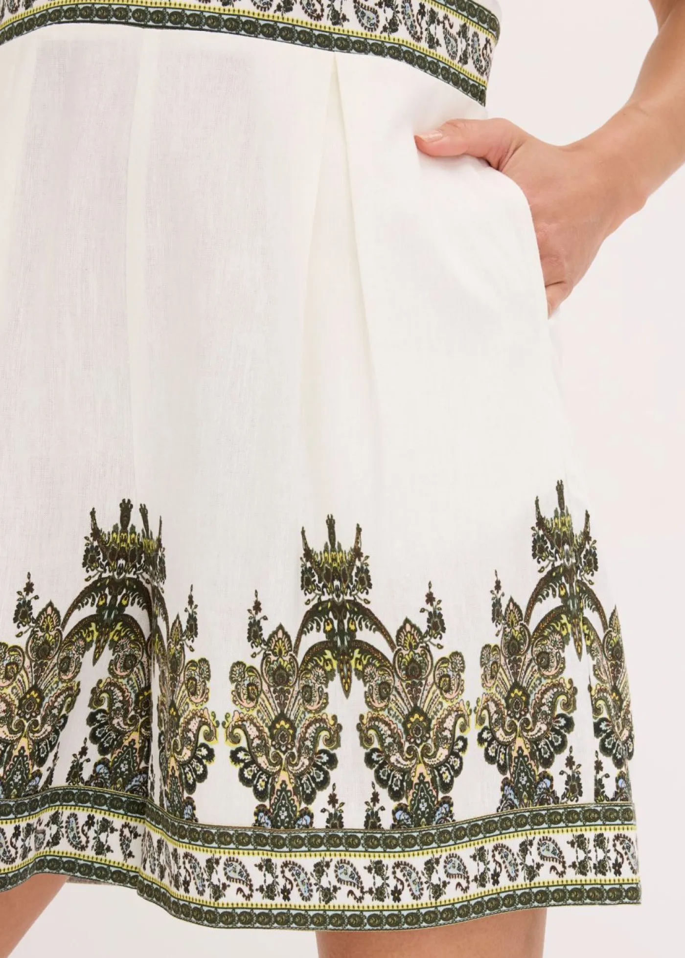 bonprix bonprix Monos>Mono con contenido de lino Blanco lana/verde oliva con patrón paisley