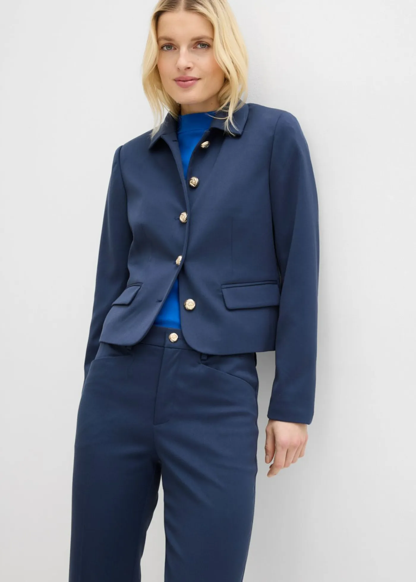 Mujer bonprix bonprix Pantalón 7/8 acampanado con botón decorativo