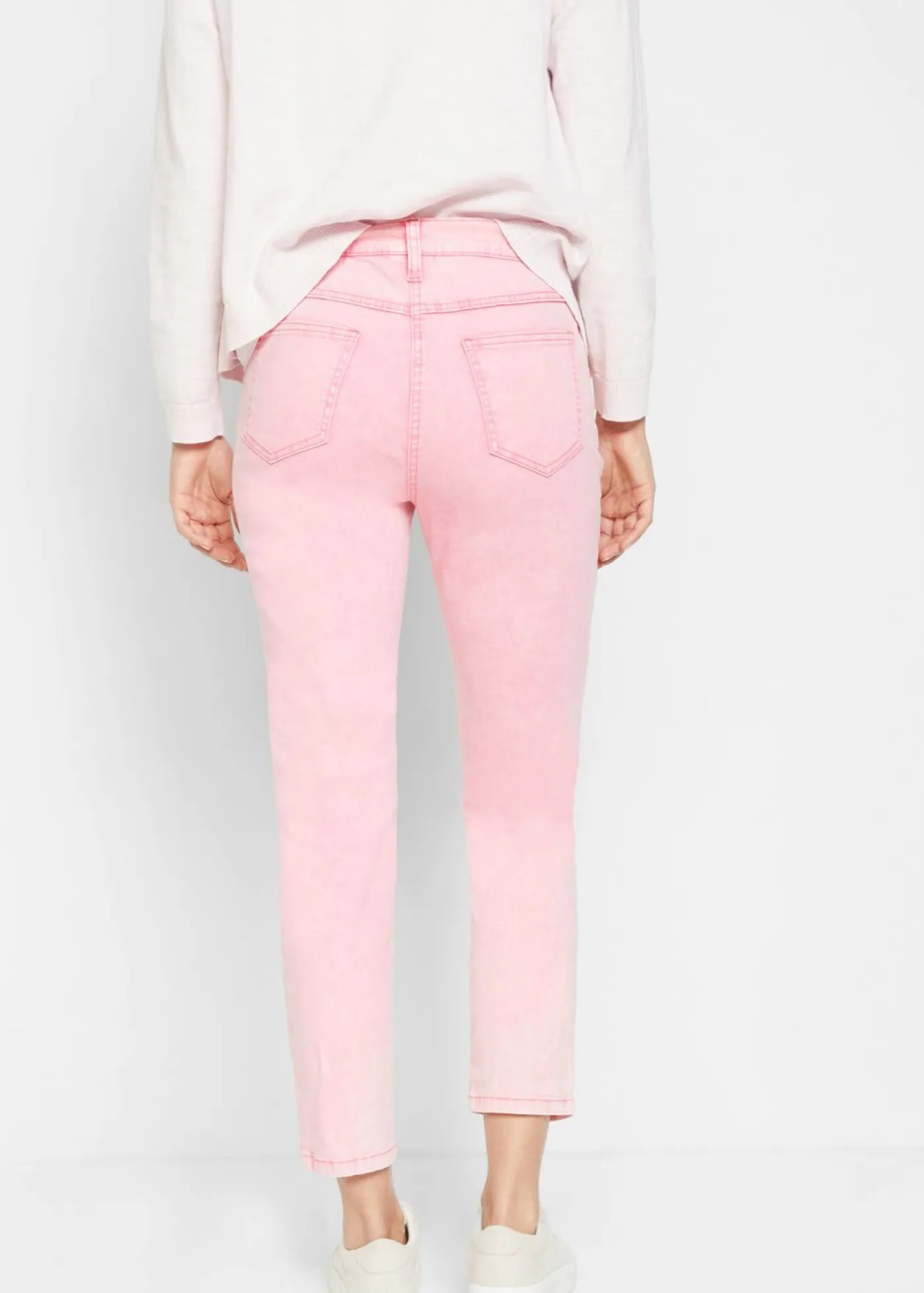 bonprix bonprix Pantalones>Pantalón acortado de sarga con aspecto desgastado Rosa brillante