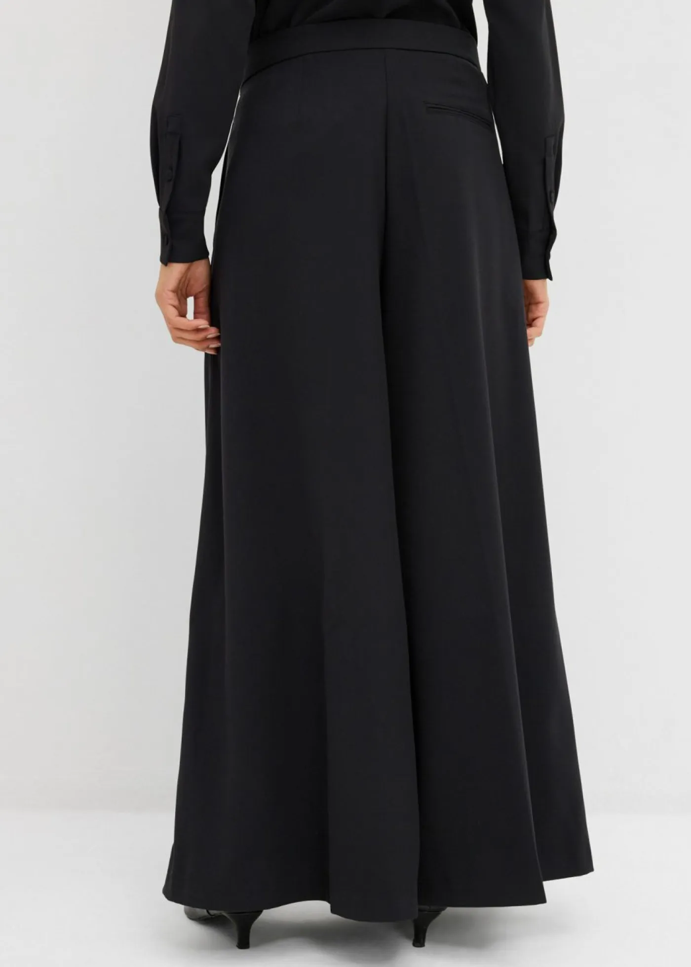 bonprix bonprix Esenciales|Pantalones>Pantalón ancho y fluido con cinturilla cómoda Negro