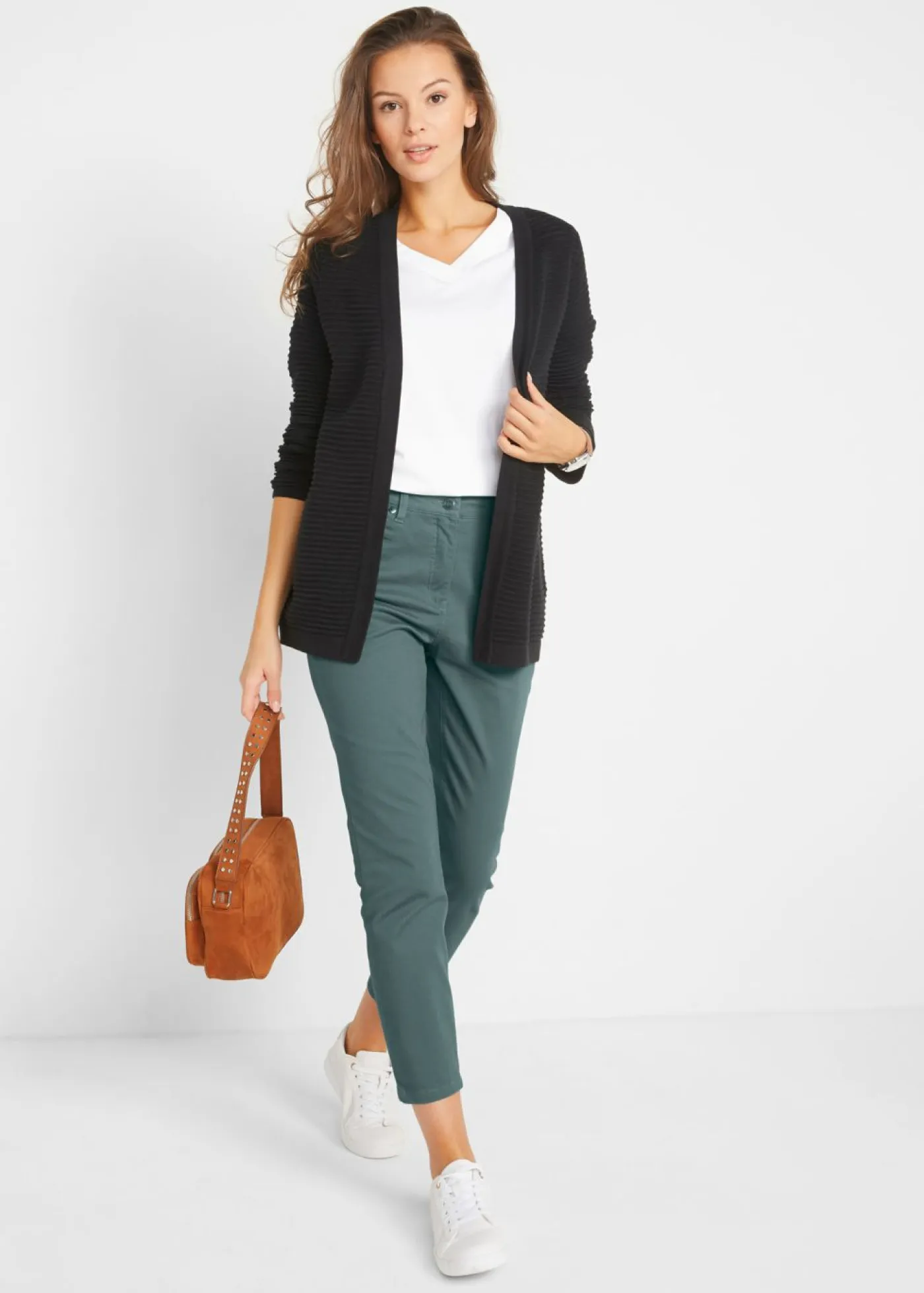 bonprix bonprix Pantalones|Novedades>Pantalón capri de tiro alto Verde eucalipto