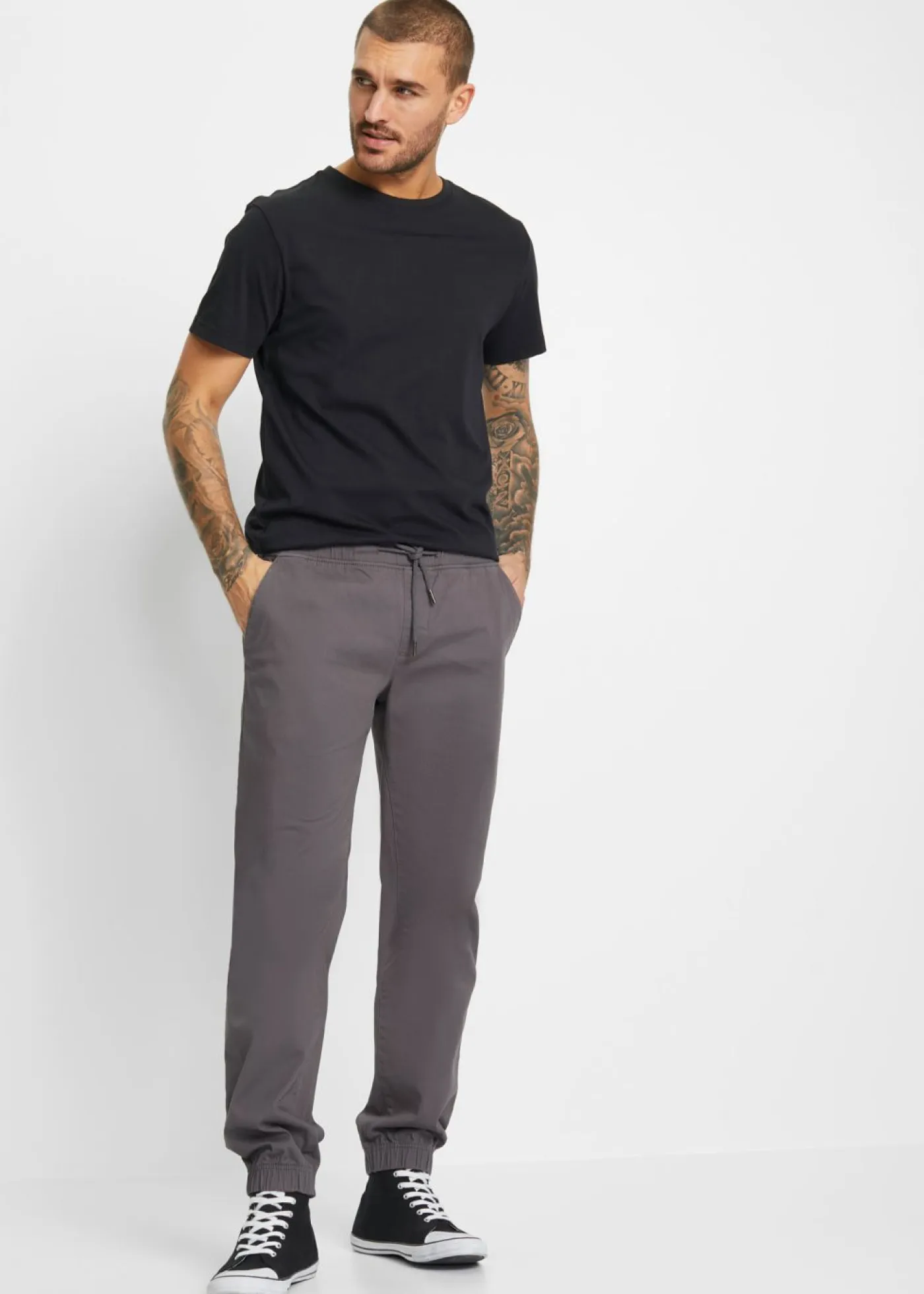 Hombre bonprix bonprix Pantalón chino elástico con corte recto y relajado