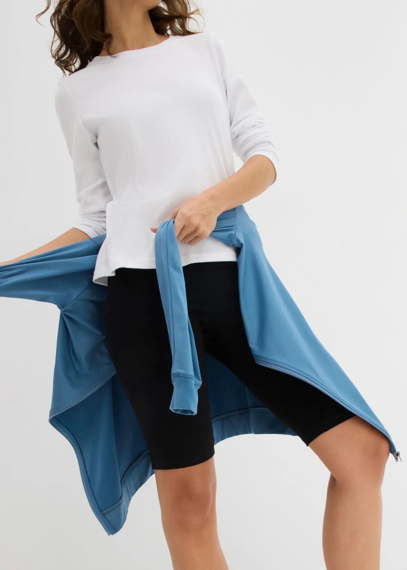 bonprix bonprix Shorts Moldeadores|Básicos>Pantalón ciclista largo (2 unidades) azul marino/cereza