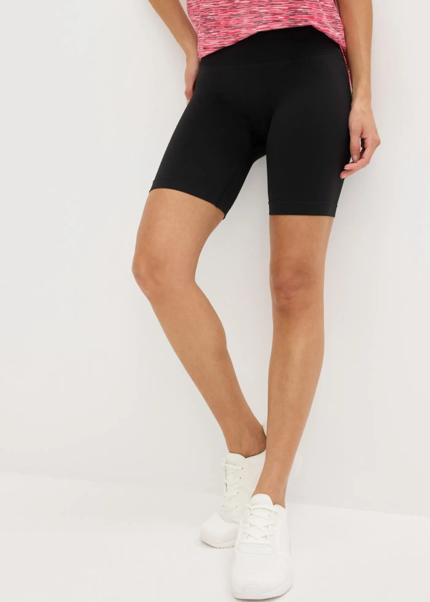 bonprix bonprix Shorts Moldeadores|Ropa Deportiva>Pantalón ciclista sin costuras con fruncido Negro