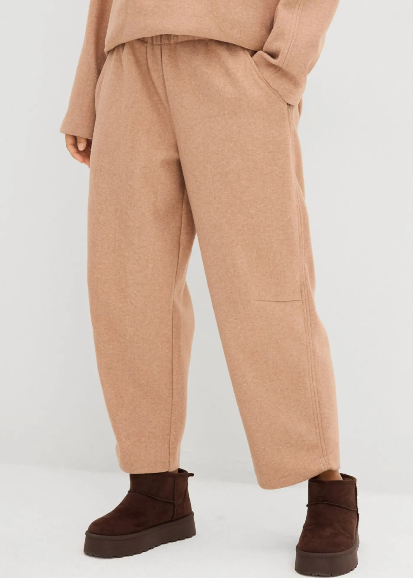 bonprix bonprix Pantalones>Pantalón con aspecto de lana y corte barrel marrón moteado