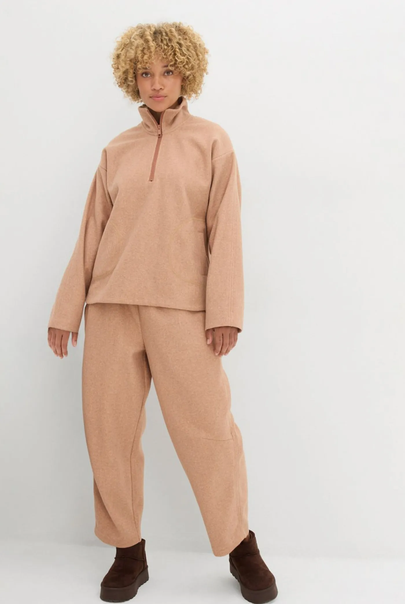 bonprix bonprix Pantalones>Pantalón con aspecto de lana y corte barrel marrón moteado