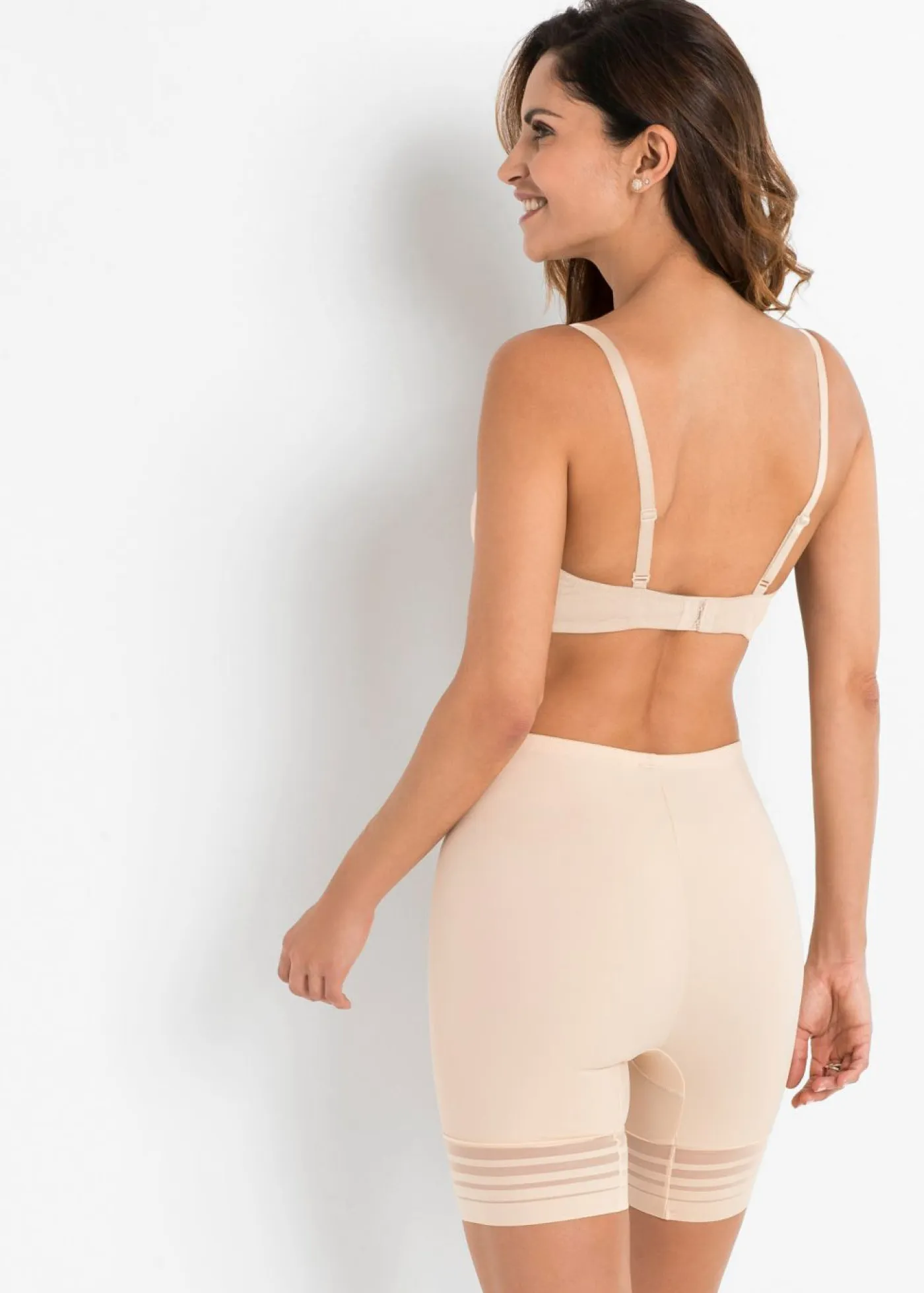 bonprix bonprix Shorts Moldeadores|Básicos>Pantalón con efecto moldeador medio Nude