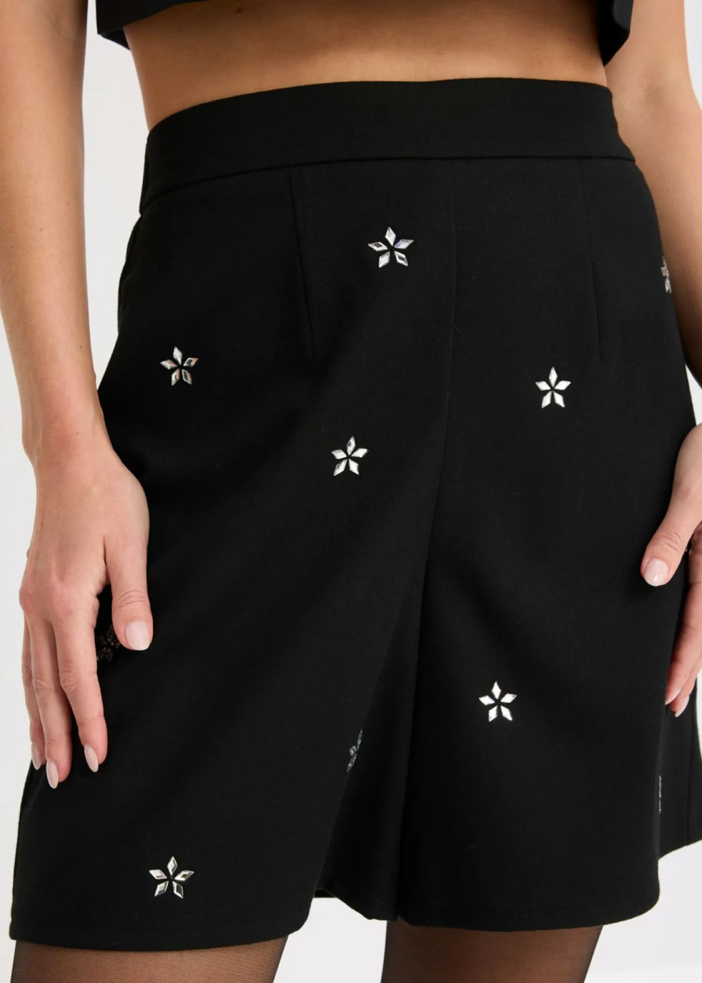 bonprix bonprix Shorts|Pantalones>Pantalón corto Negro