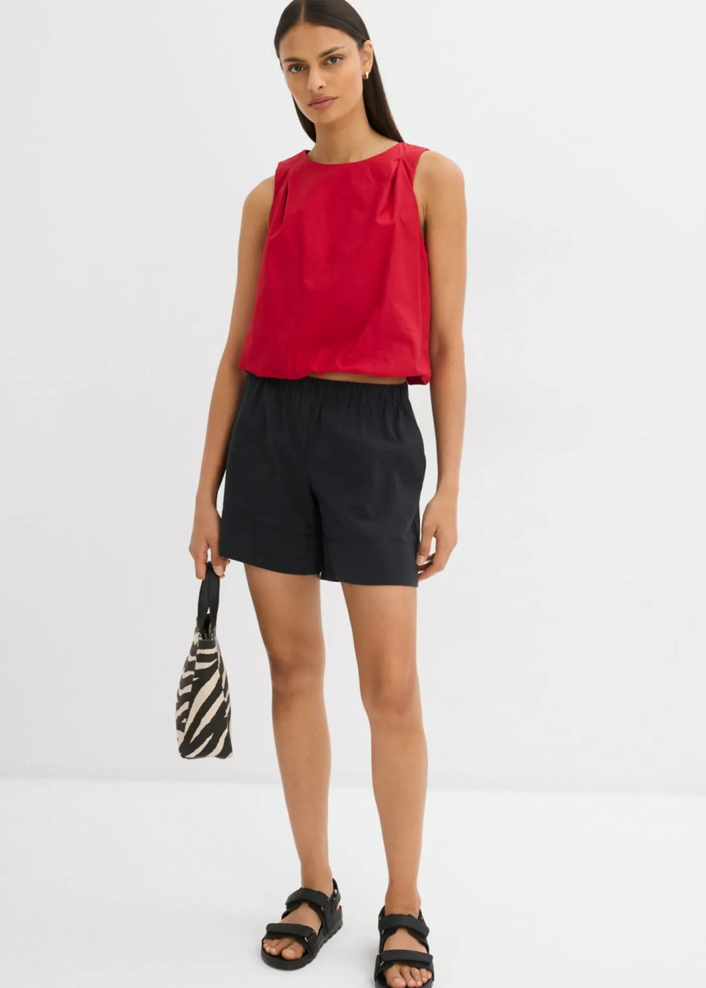 bonprix bonprix Esenciales|Shorts>Pantalón corto ancho Negro