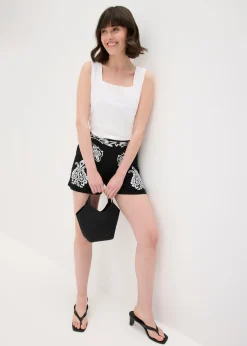 bonprix bonprix Shorts|Pantalones><noscript><img width=