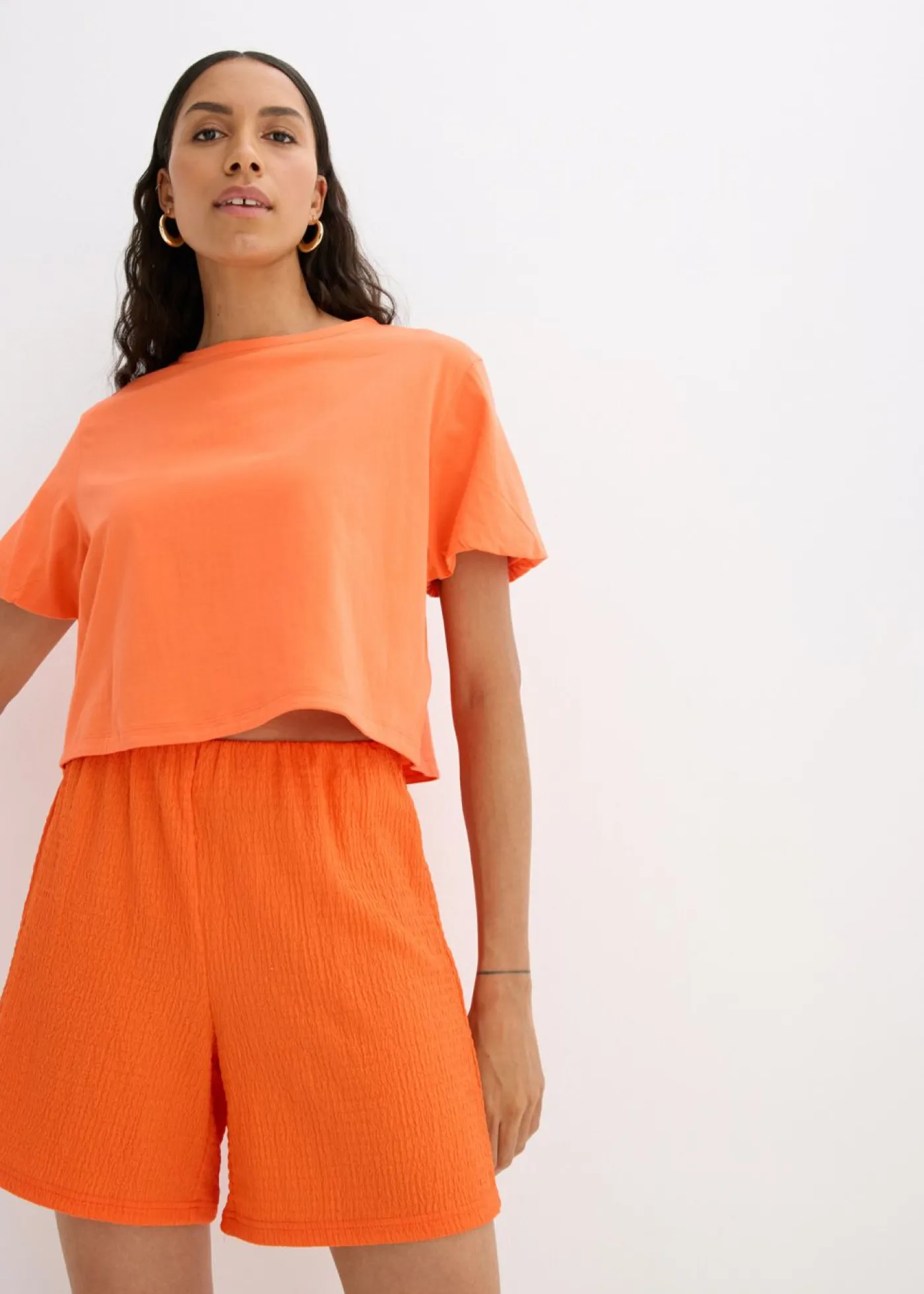 Mujer bonprix bonprix Pantalón corto de punto de crepé ligero