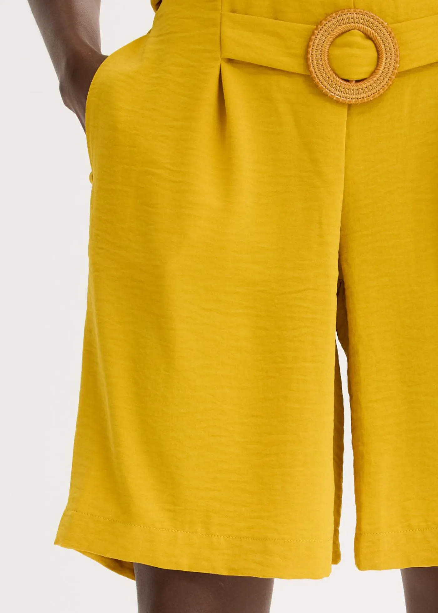 bonprix bonprix Shorts|Pantalones>Pantalón corto sin cierre Oro ocre