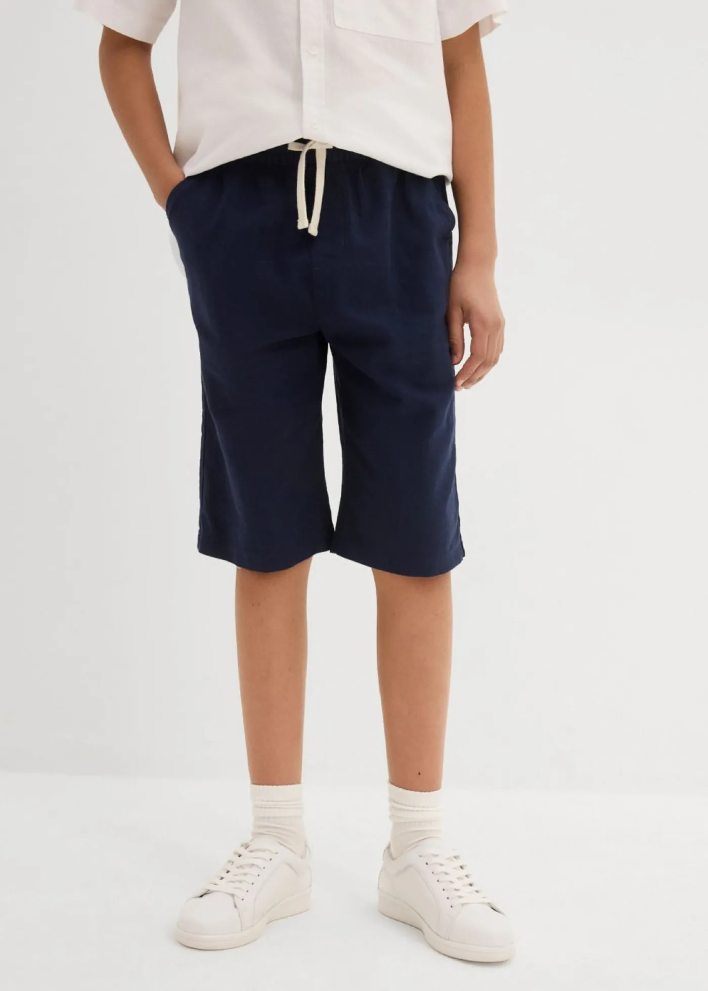 Niños bonprix bonprix Pantalón corto sin cierre de mezcla de lino ligera con corte regular