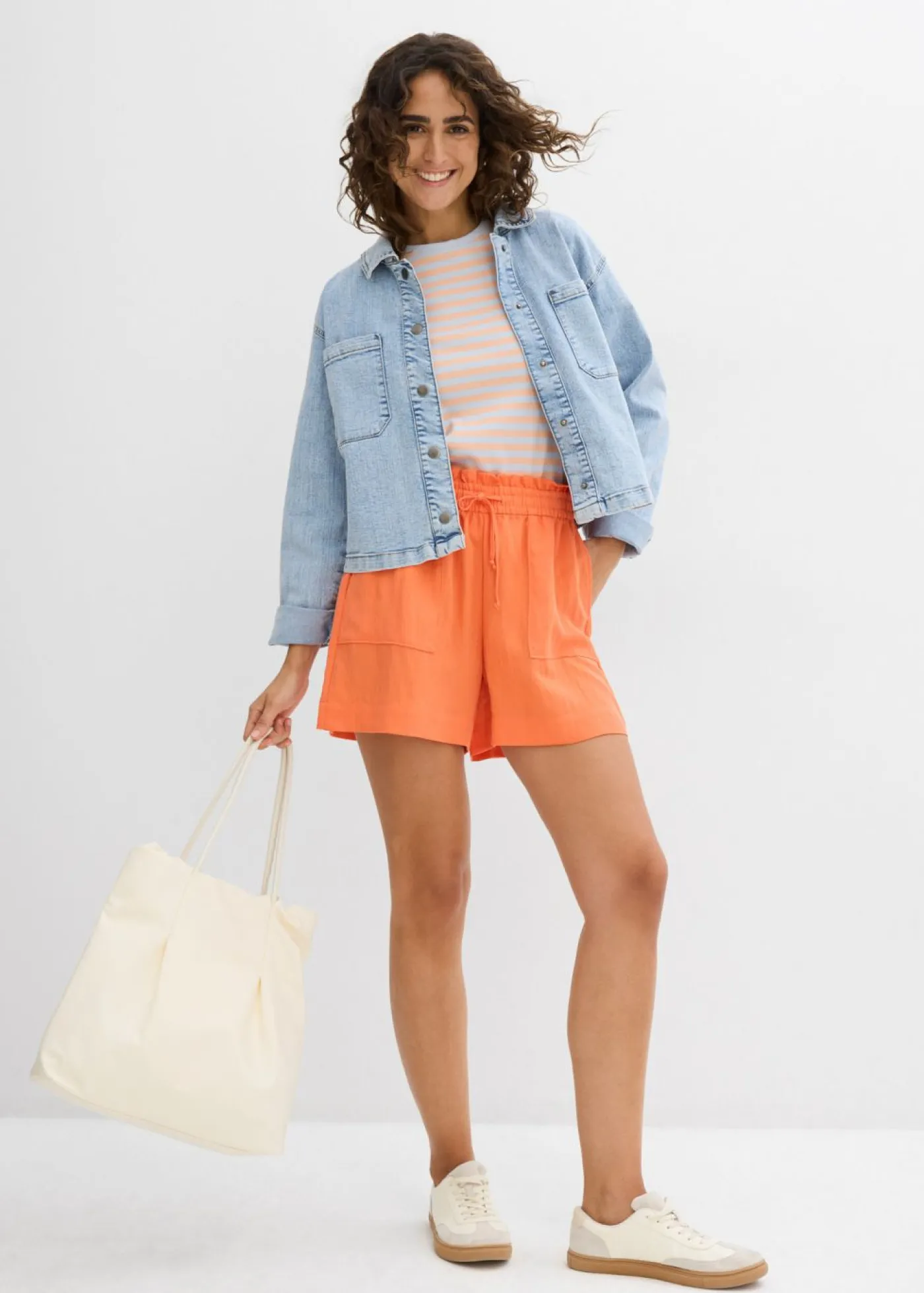 bonprix bonprix Shorts|Pantalones>Pantalón corto tipo paperbag de mezcla de lyocell fluido mango