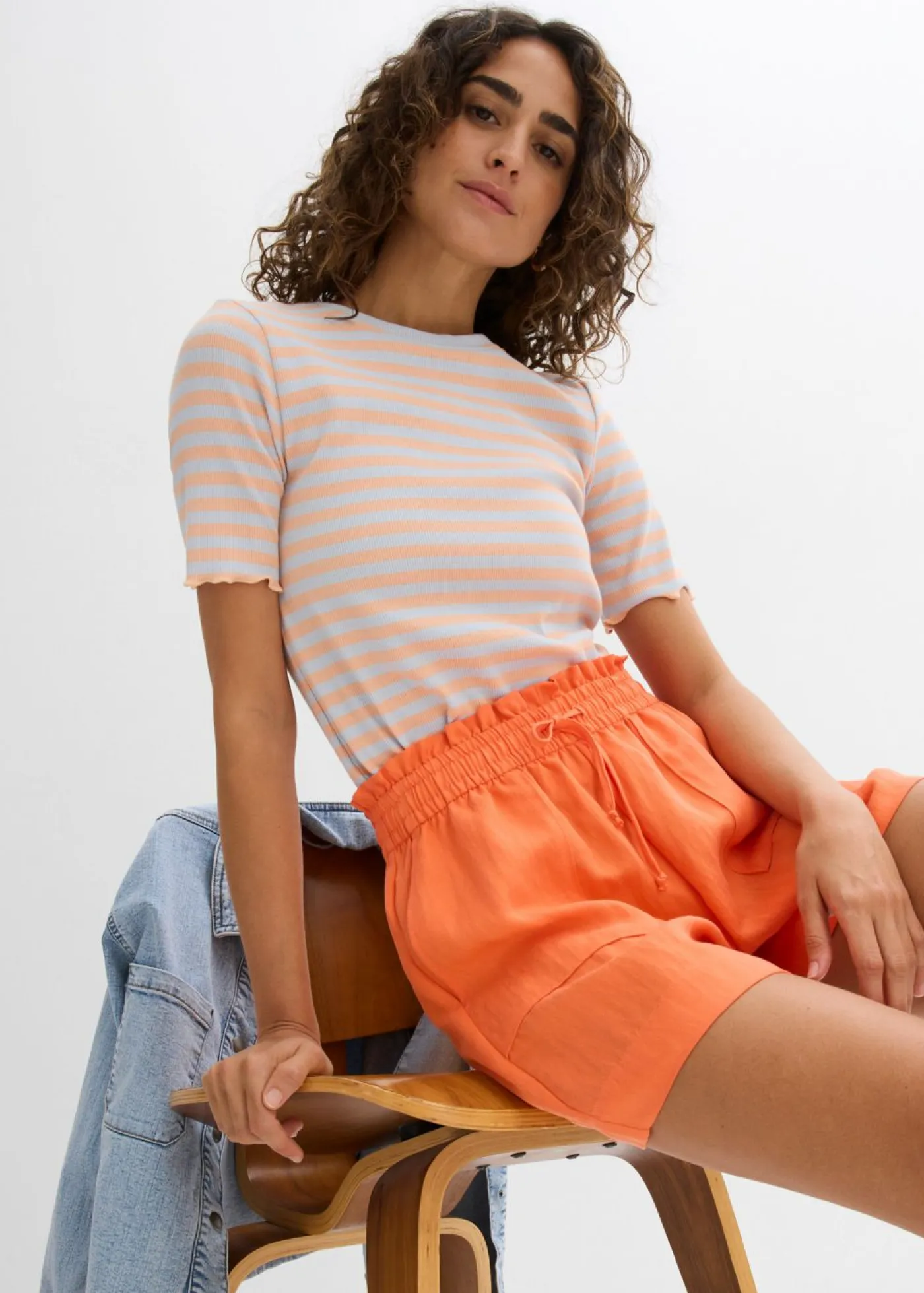 bonprix bonprix Shorts|Pantalones>Pantalón corto tipo paperbag de mezcla de lyocell fluido mango