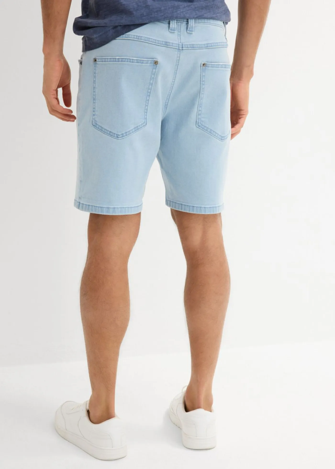 Hombre bonprix bonprix Pantalón corto vaquero elástico, loose fit, extra ancho